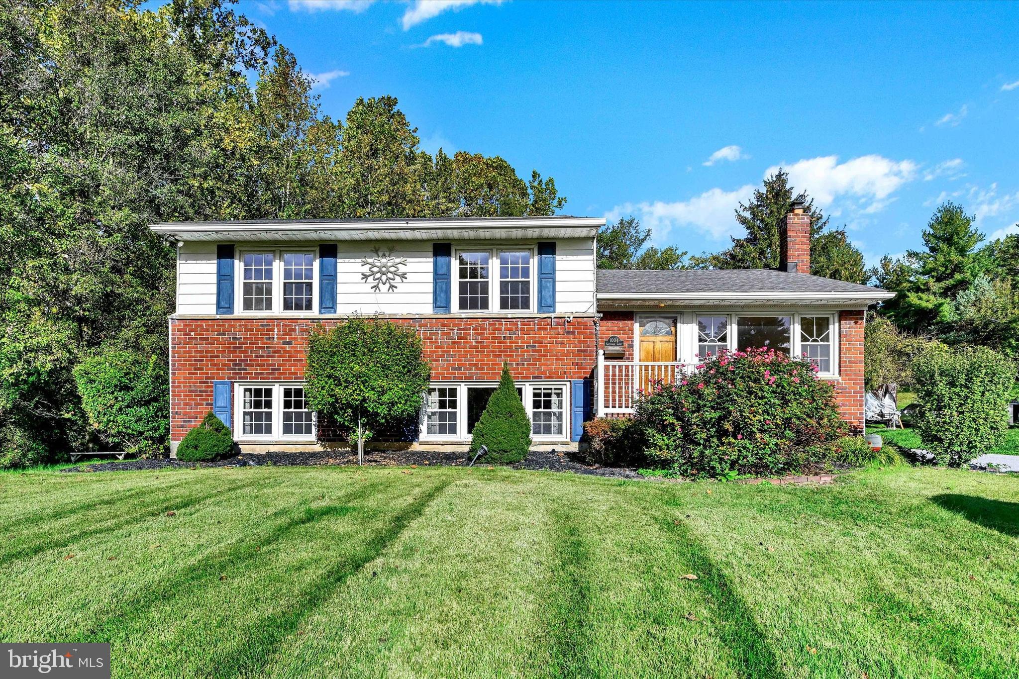 1004 Southwick Ct
