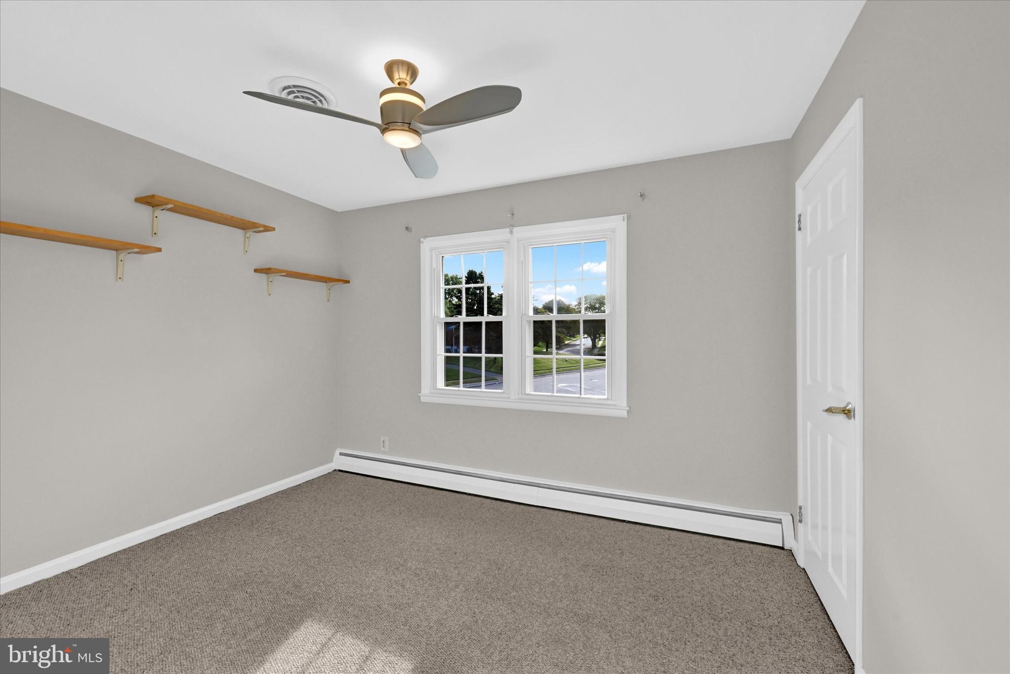 1004 Southwick Ct