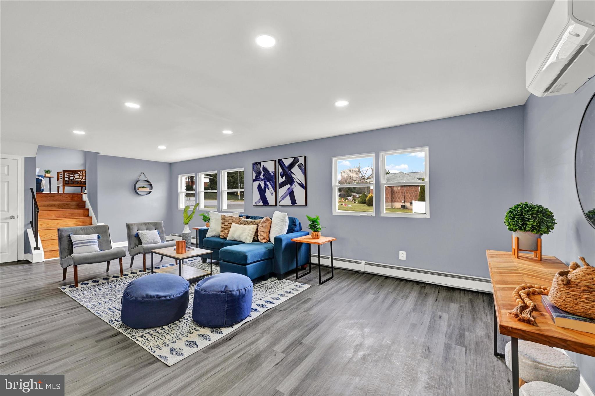 701 Squires Rd