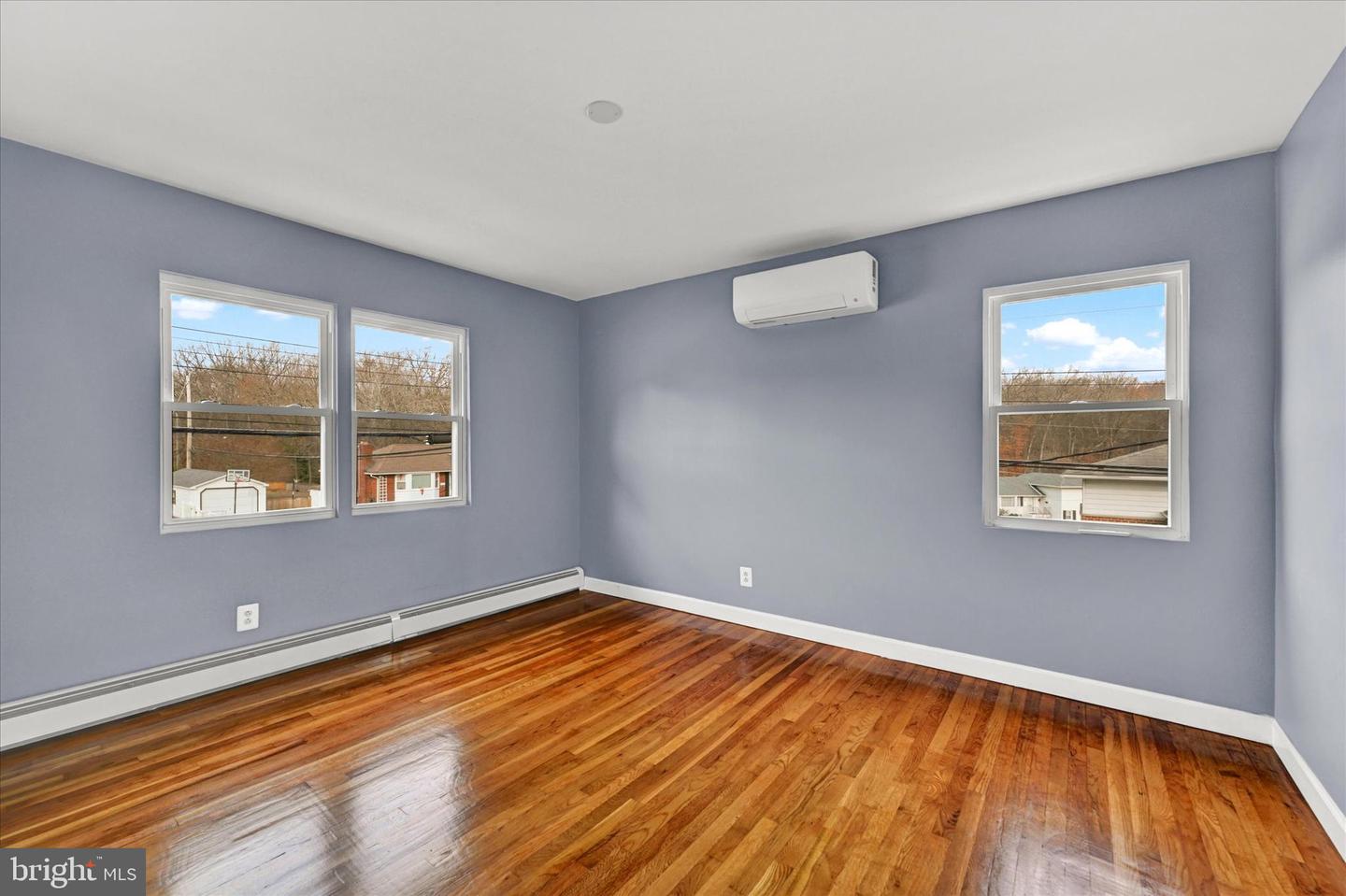 701 Squires Rd