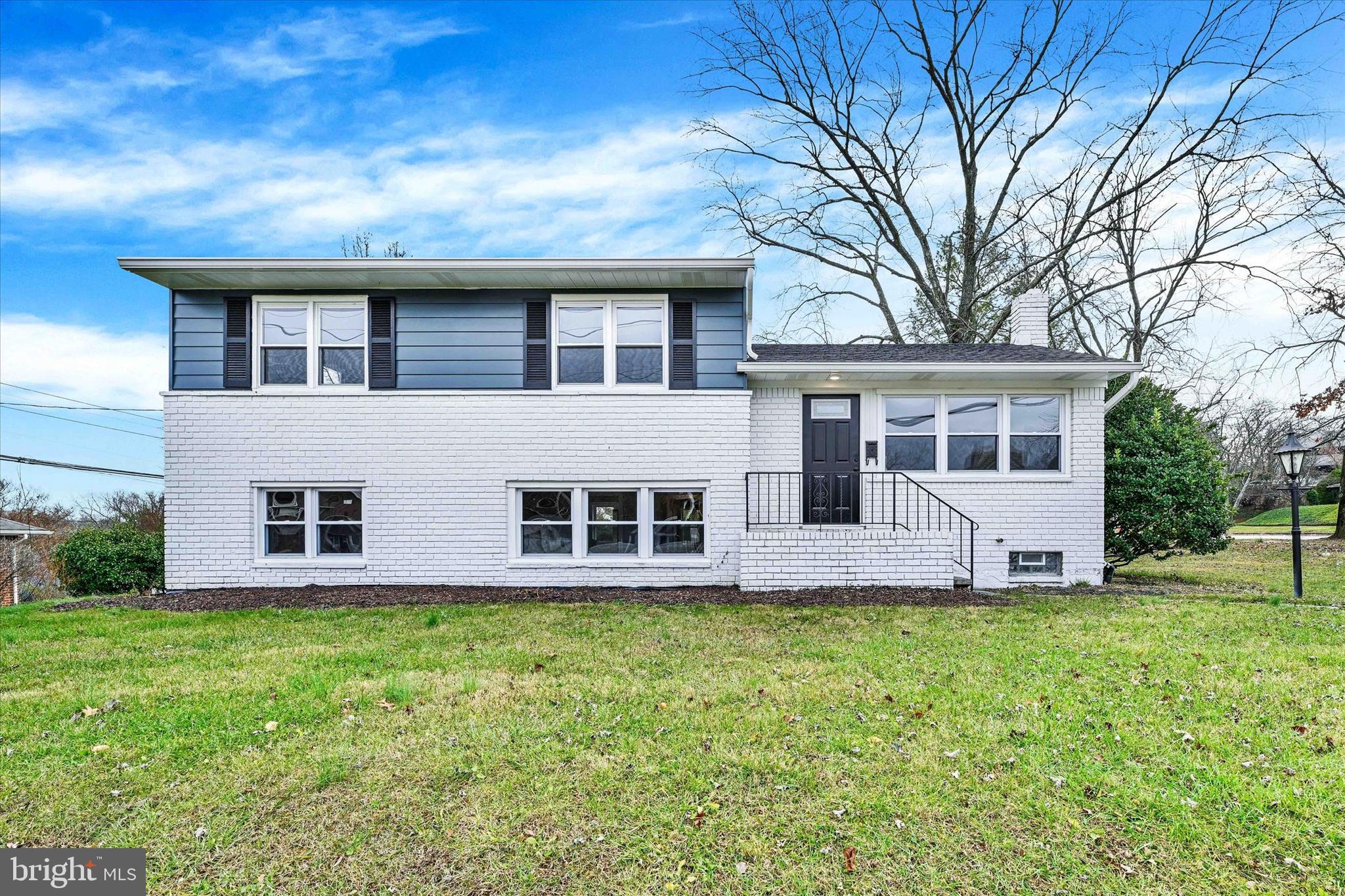 701 Squires Rd