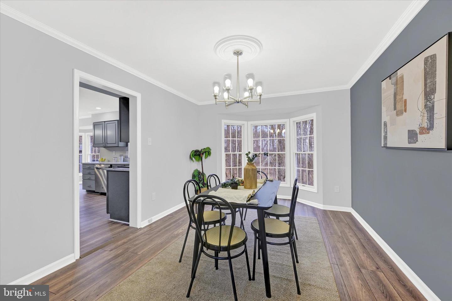 5 Cotswold Ct
