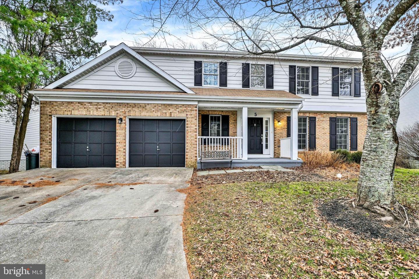 5 Cotswold Ct