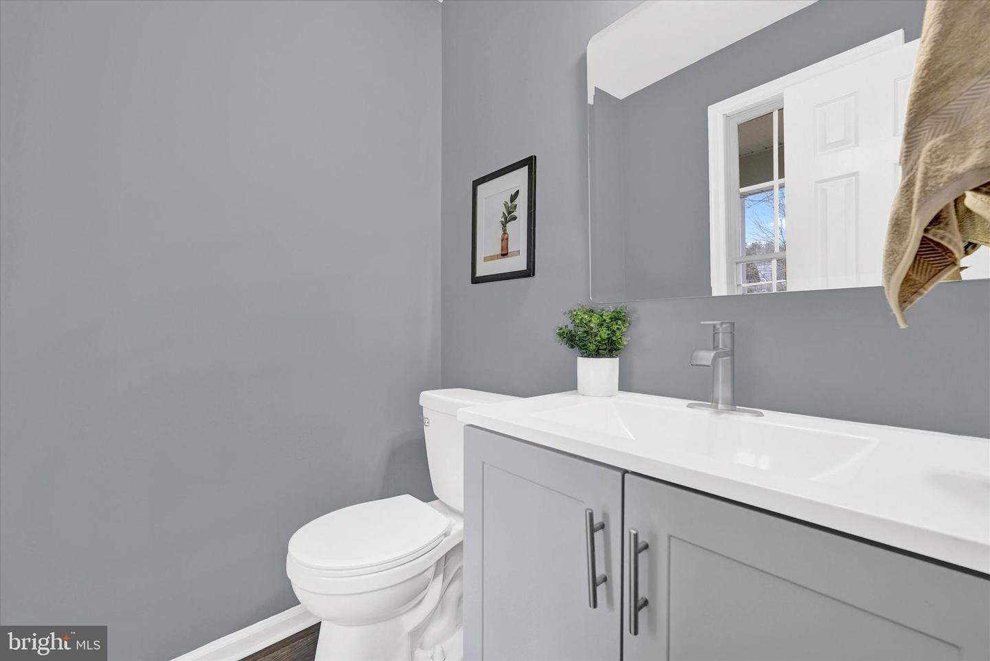 5 Cotswold Ct