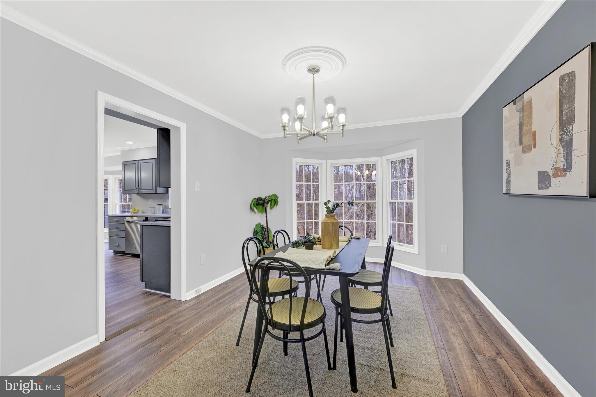 5 Cotswold Ct