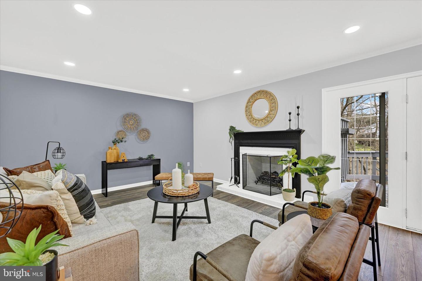5 Cotswold Ct