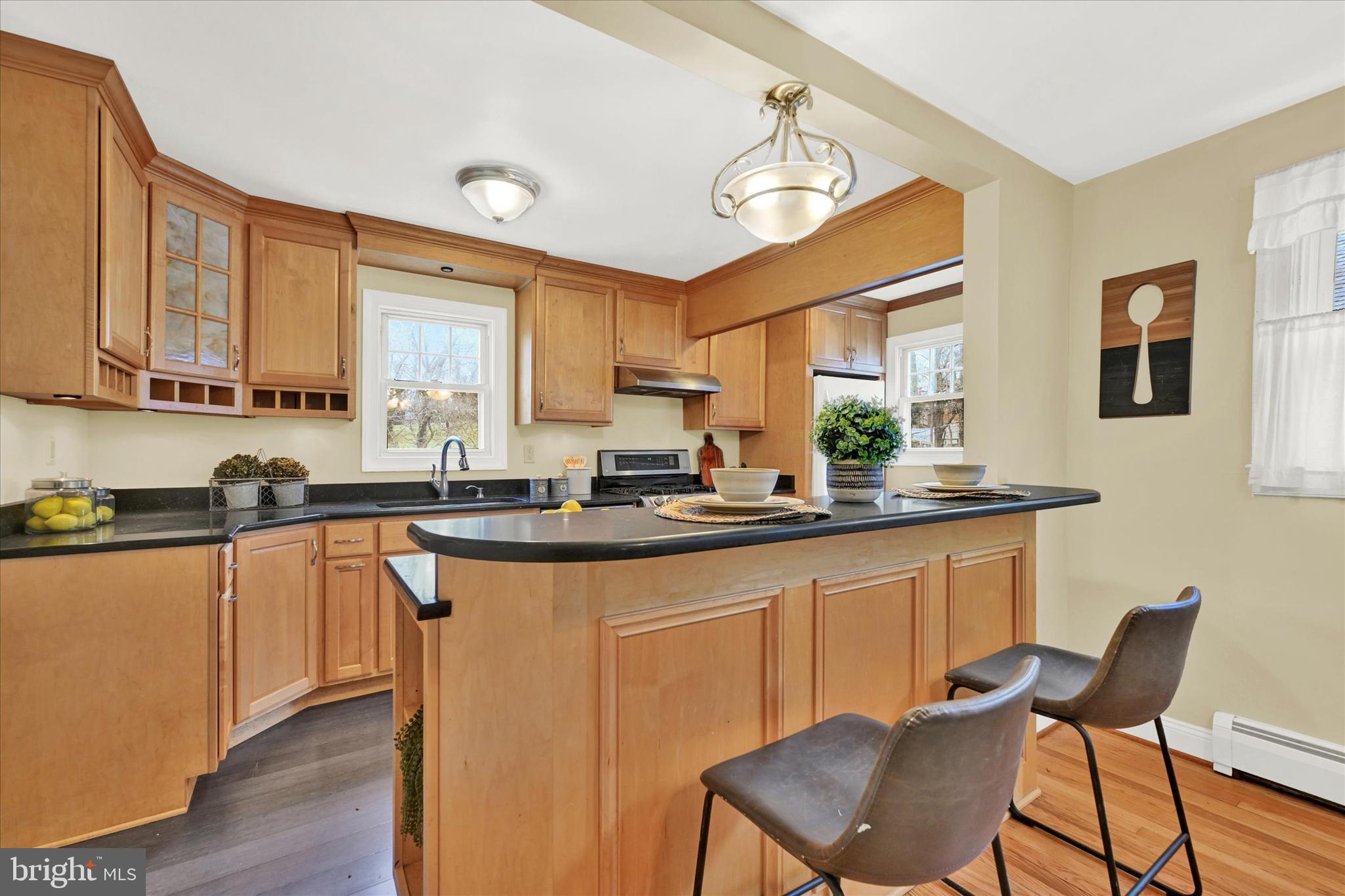 1203 Overbrook Rd