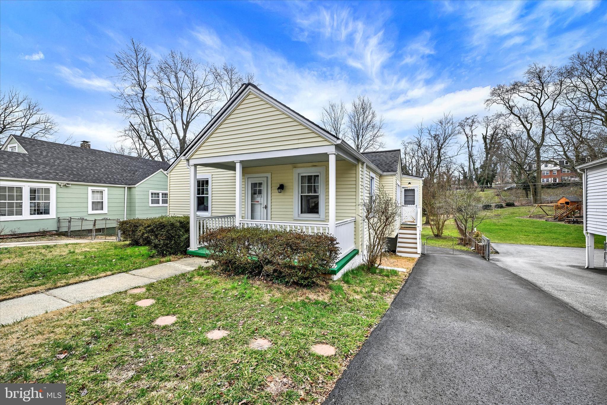 1203 Overbrook Rd