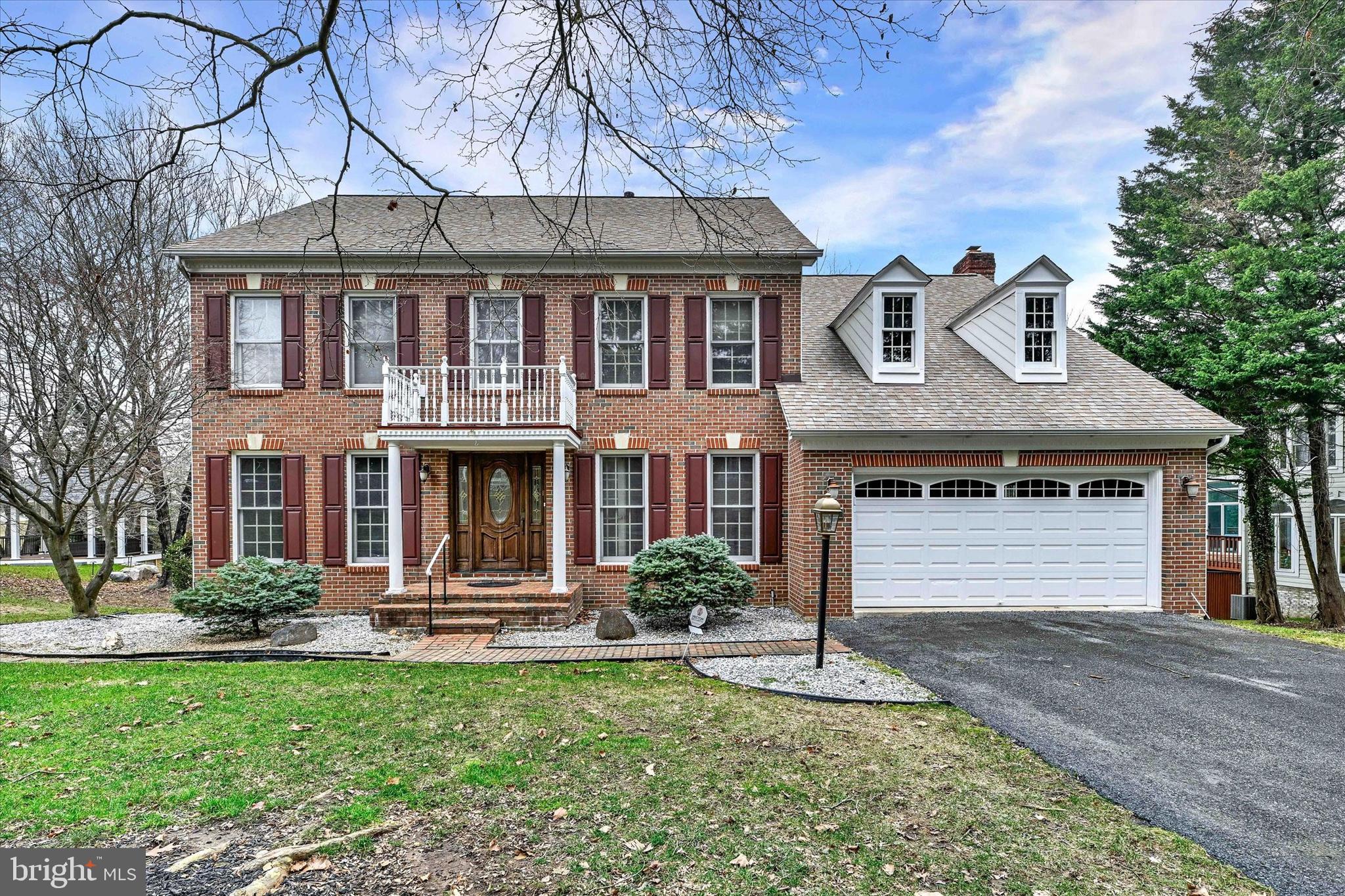11 Hillchase Ct