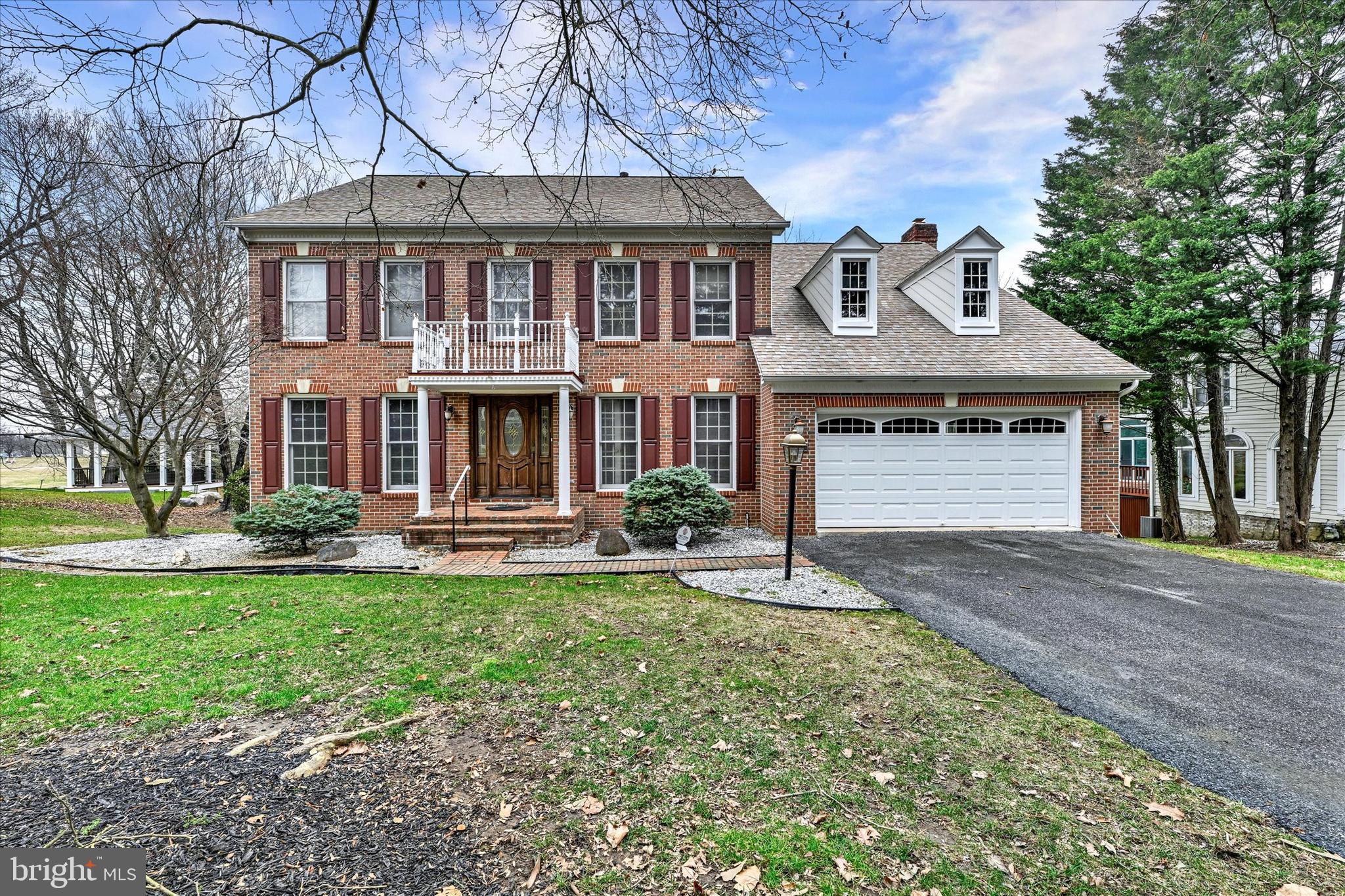 11 Hillchase Ct