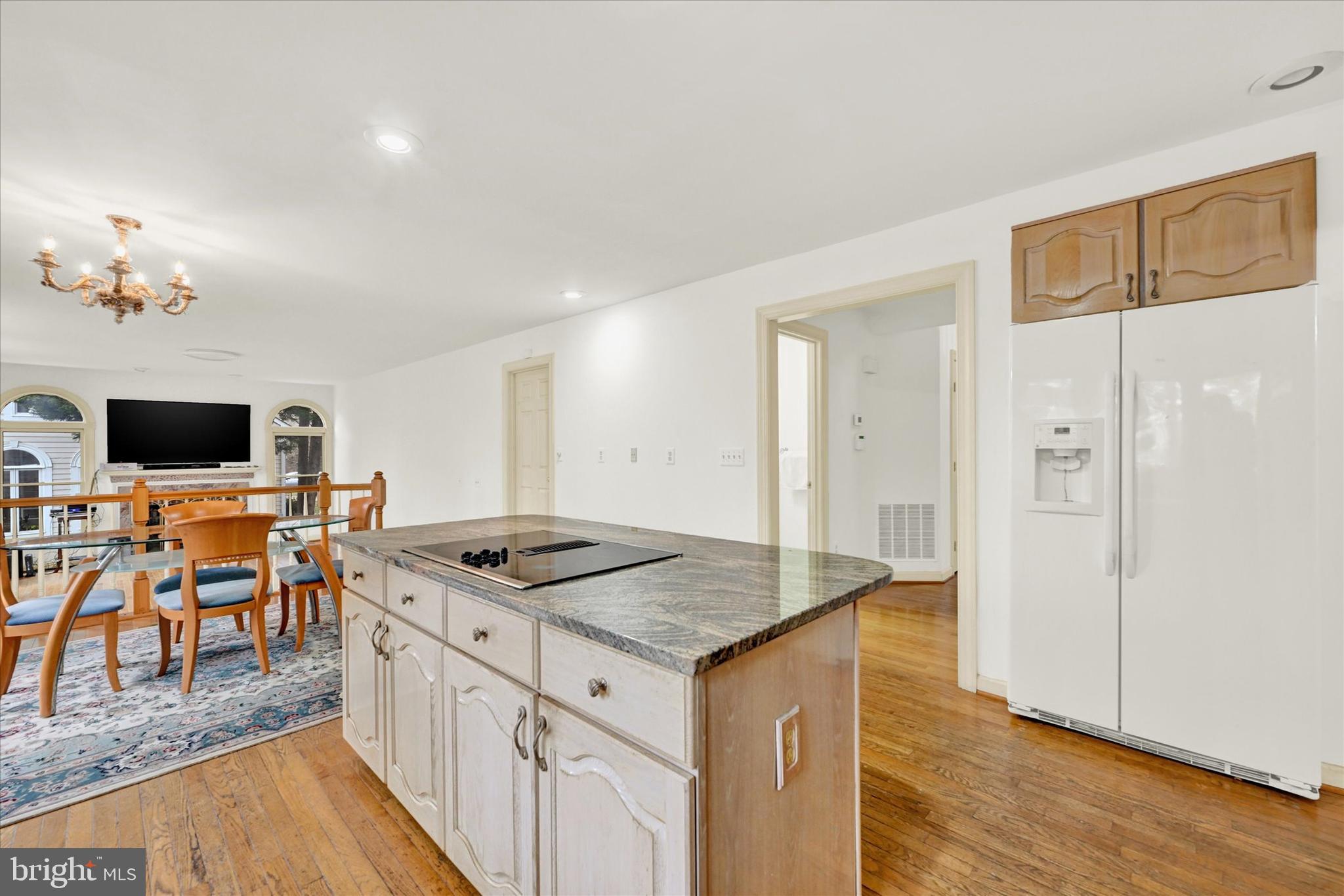 11 Hillchase Ct
