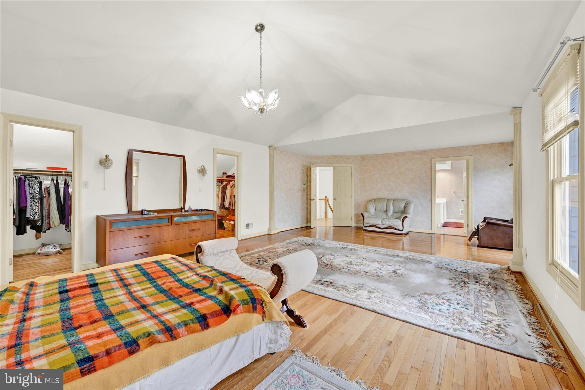 11 Hillchase Ct