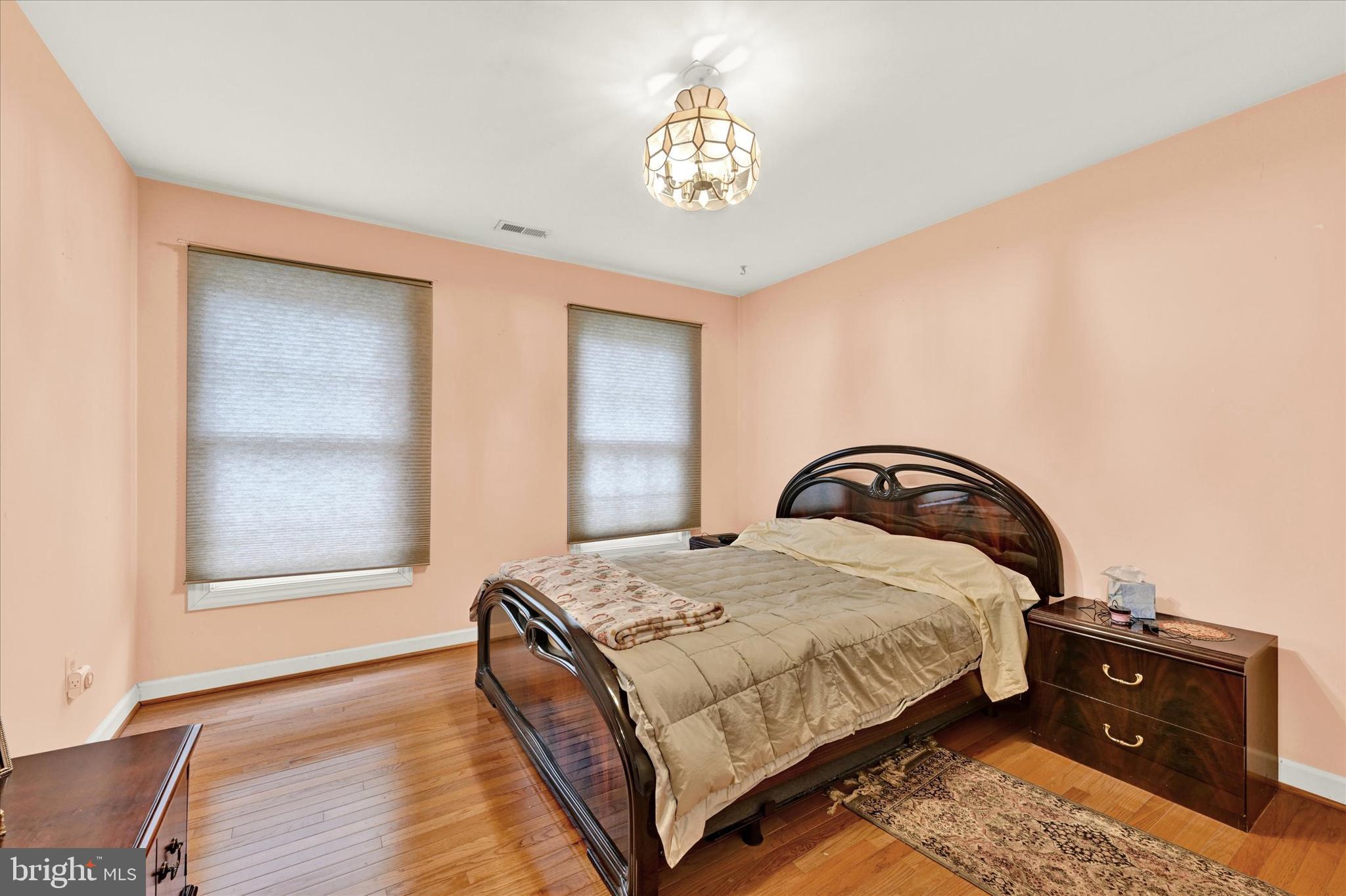 11 Hillchase Ct