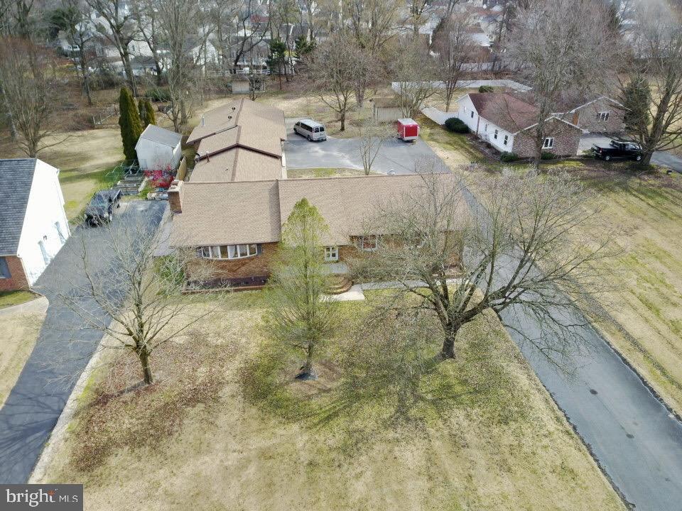 12821 Eastern Ave
