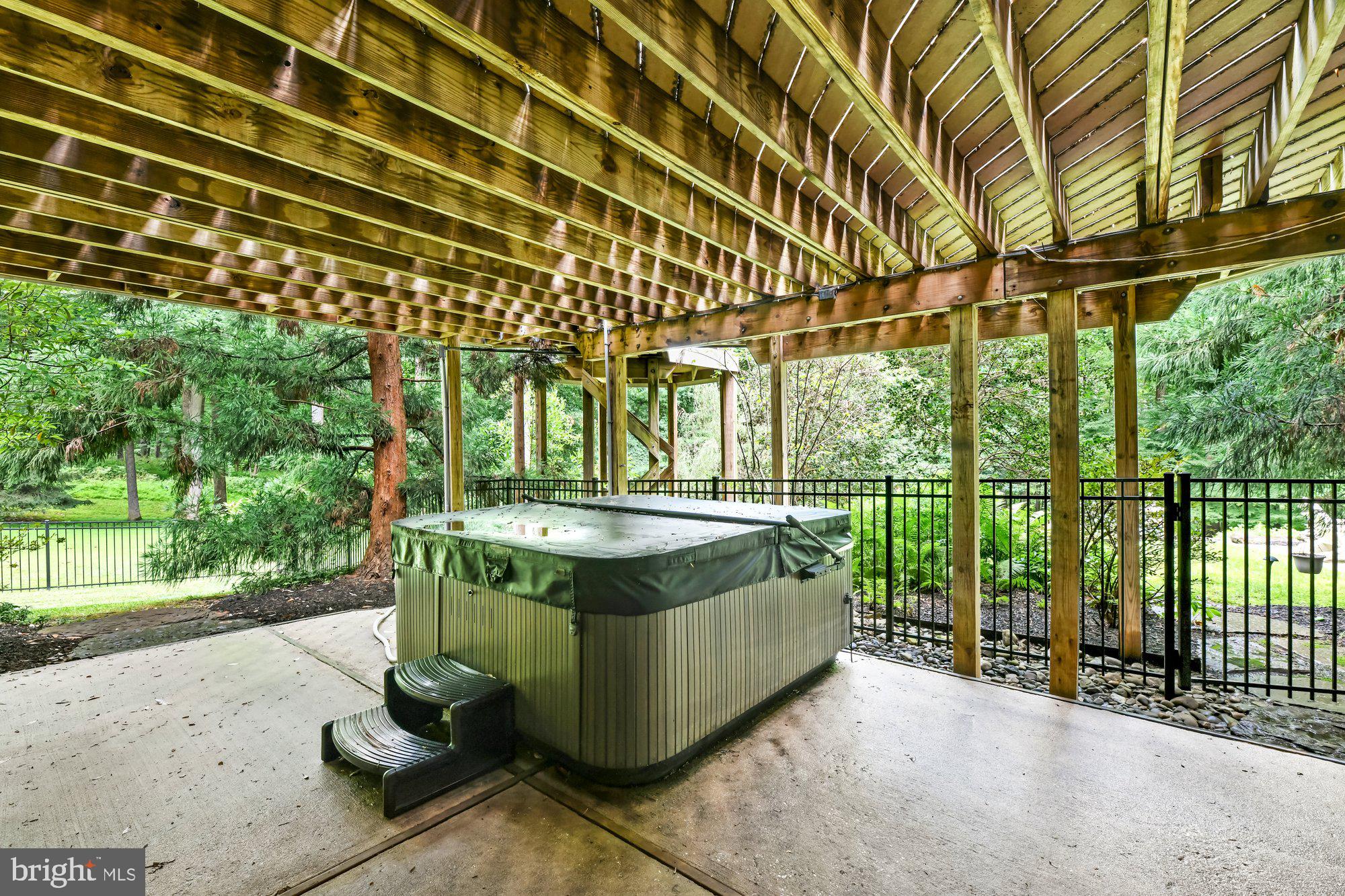 7 Padonia Woods Ct
