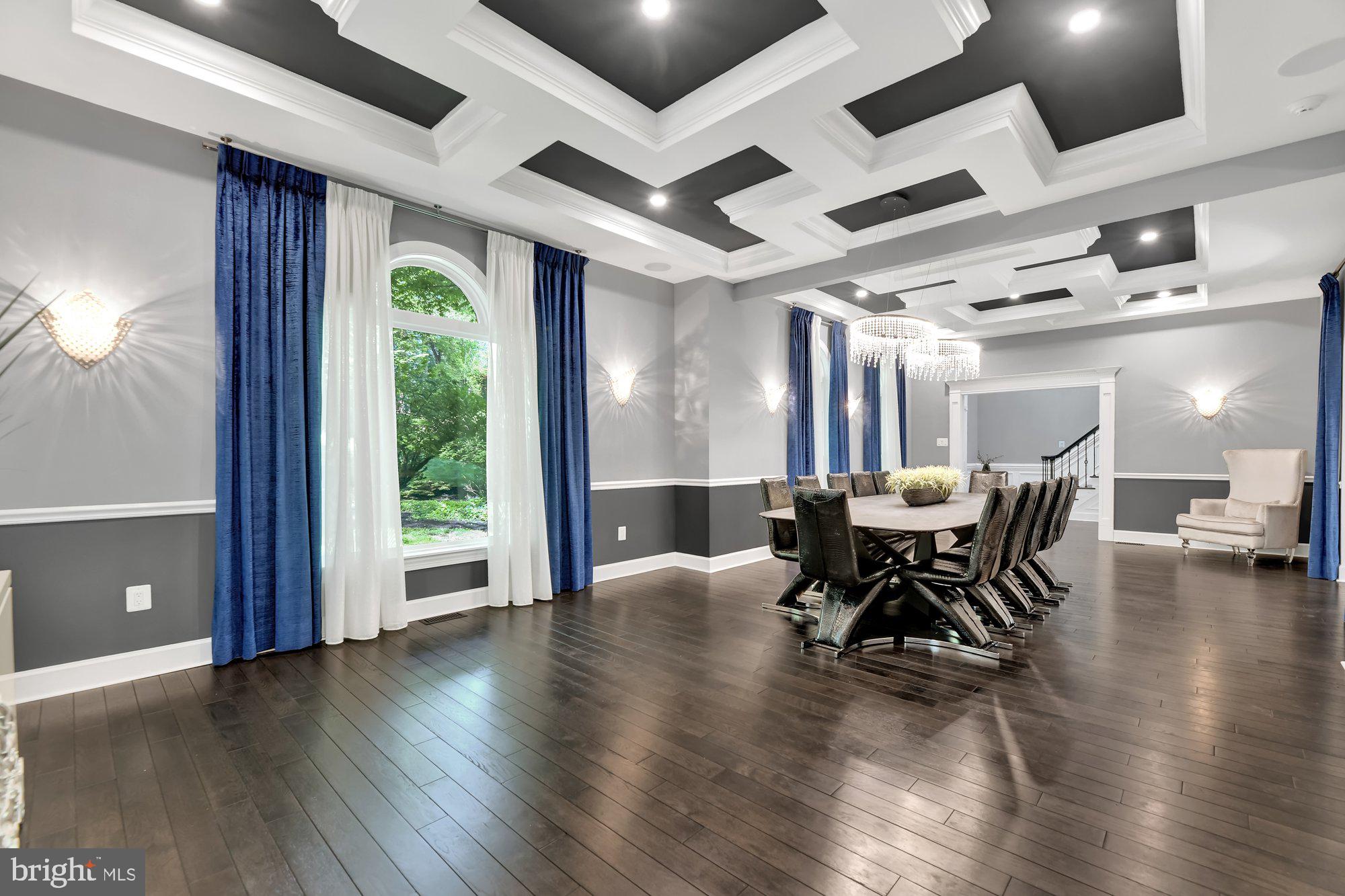 7 Padonia Woods Ct
