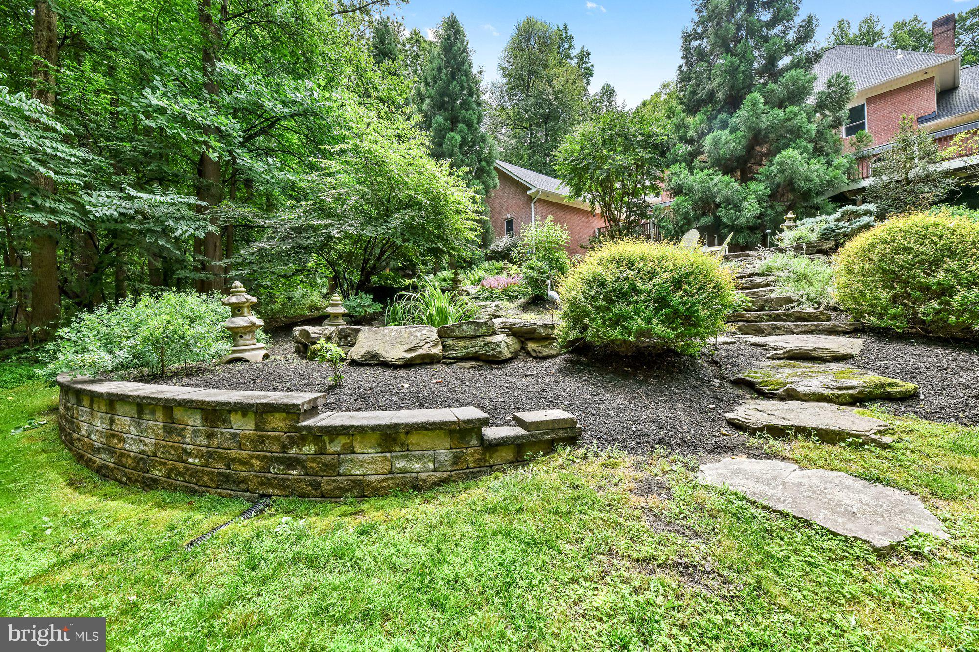 7 Padonia Woods Ct