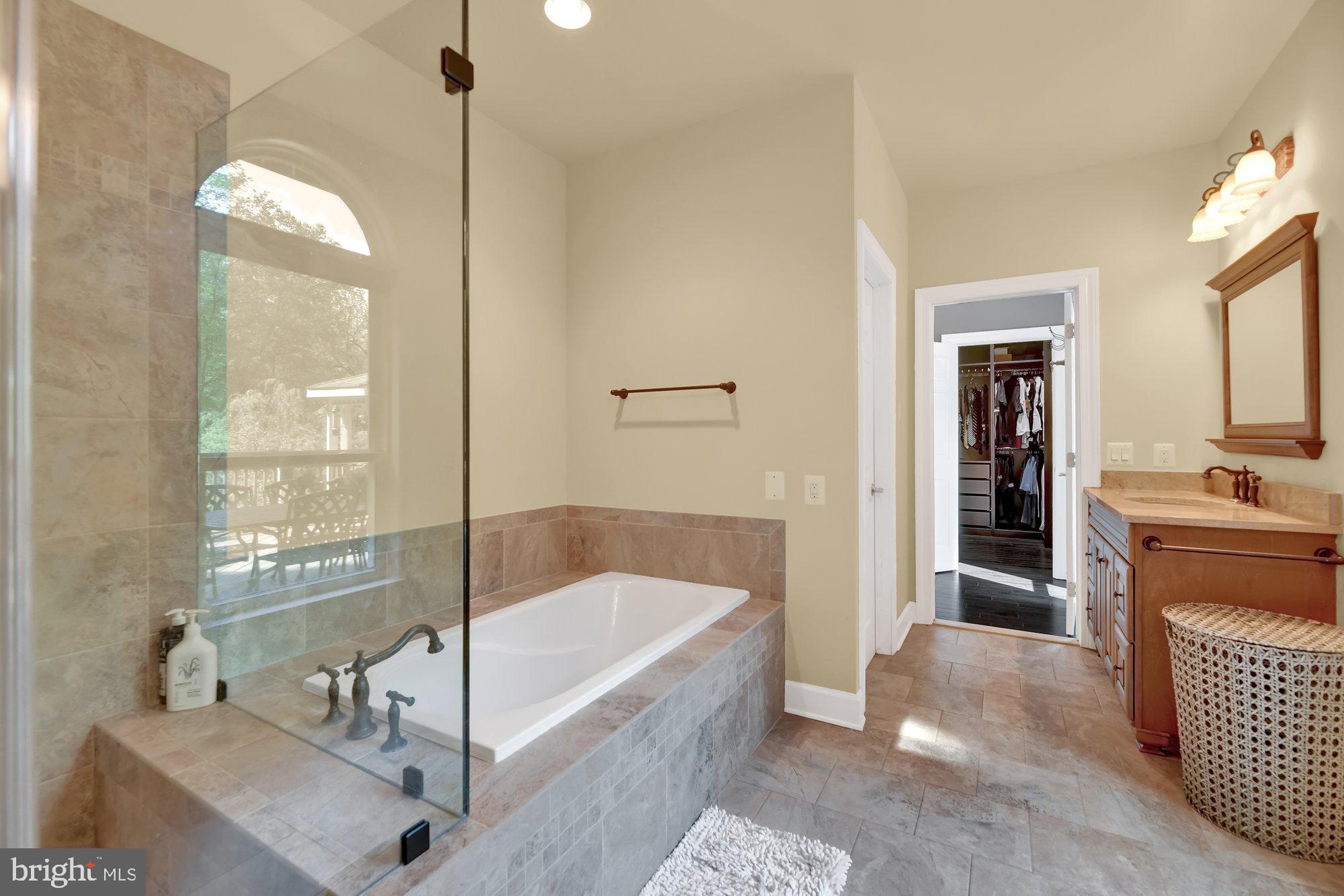 7 Padonia Woods Ct