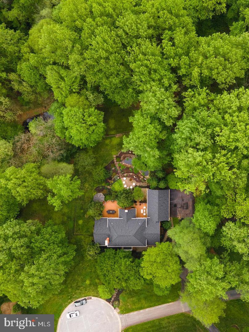 7 Padonia Woods Ct
