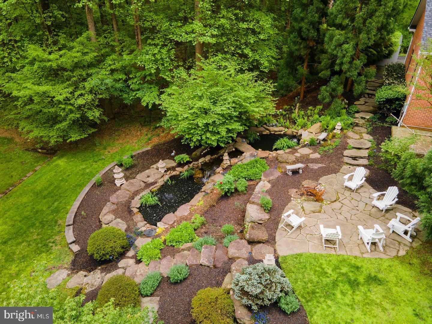 7 Padonia Woods Ct