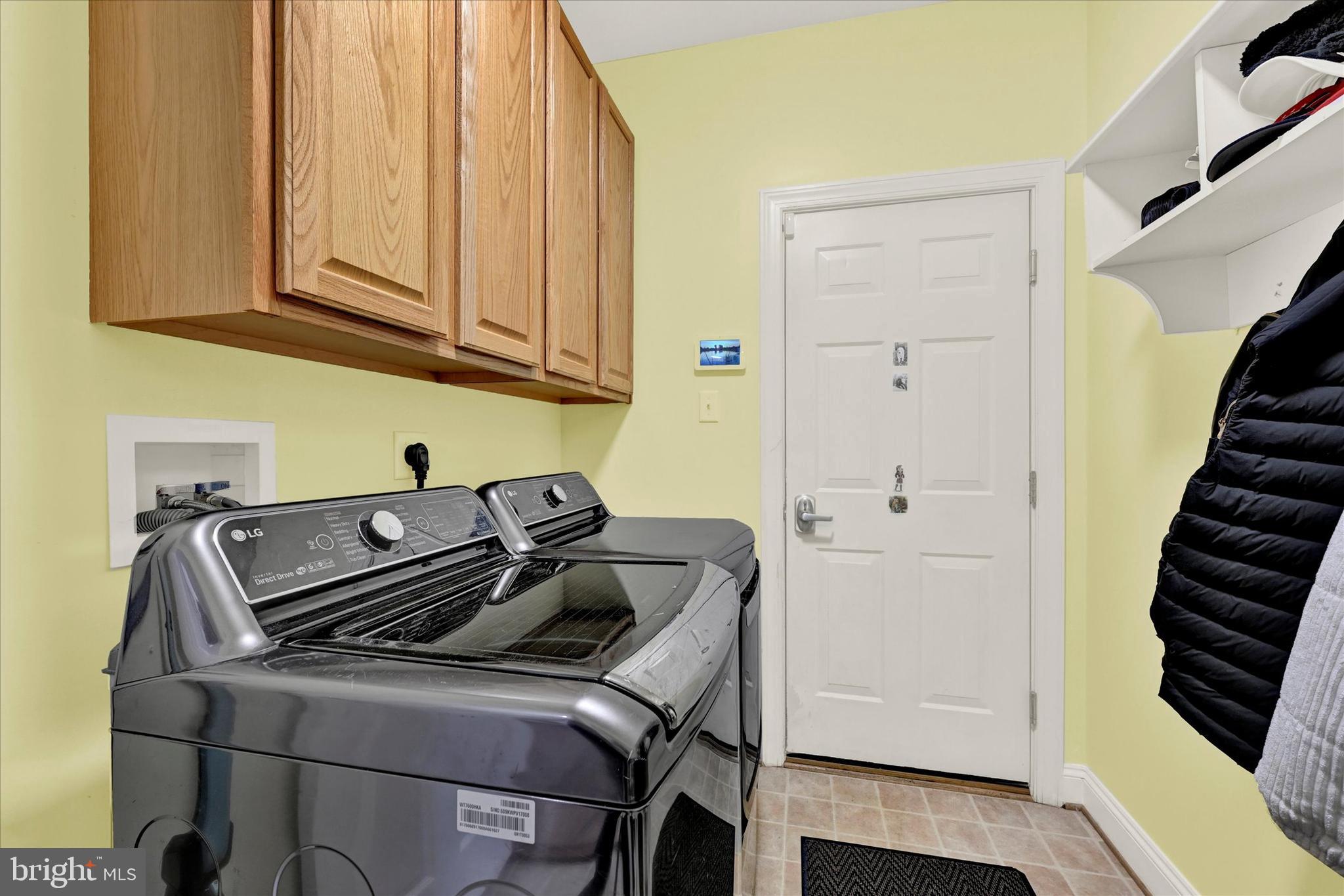807 Dominion Ln