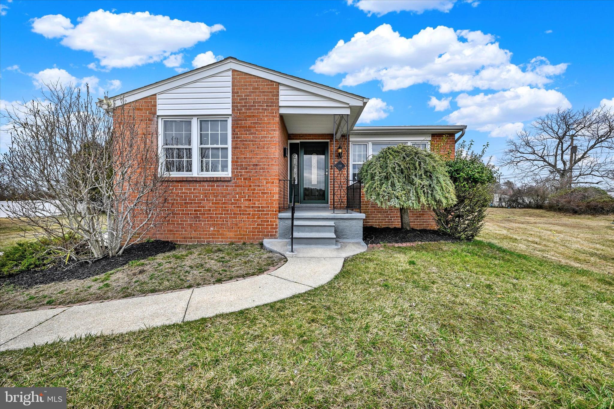 10 Leafydale Ct