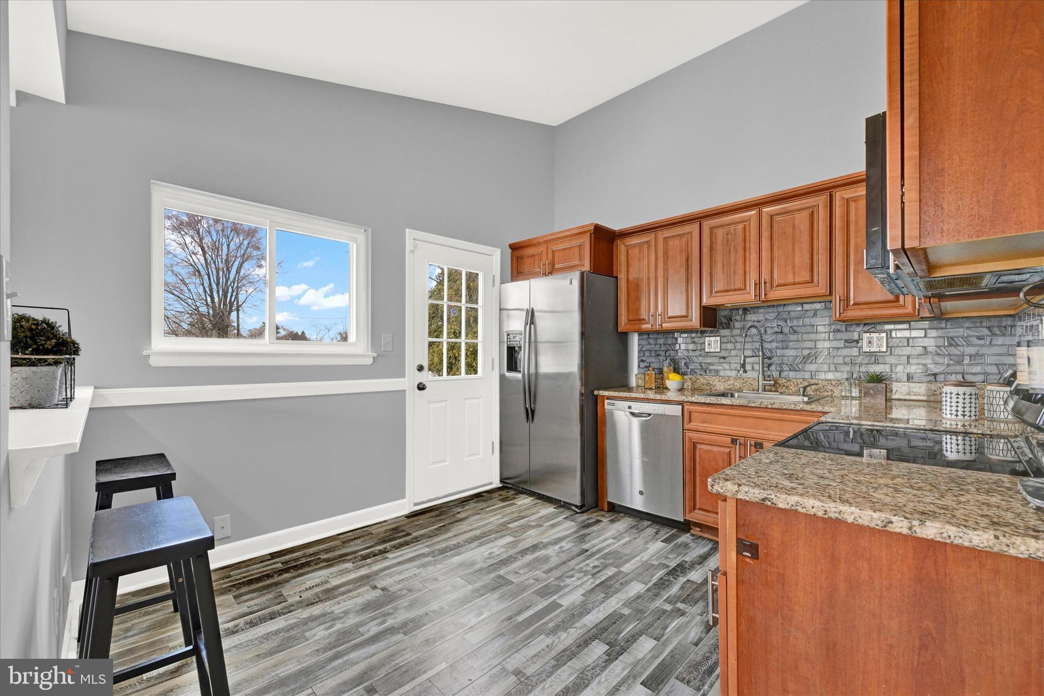 10 Leafydale Ct