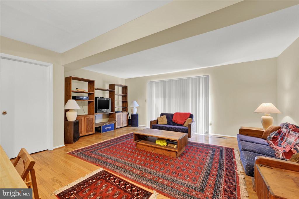 22 Borgia Ct
