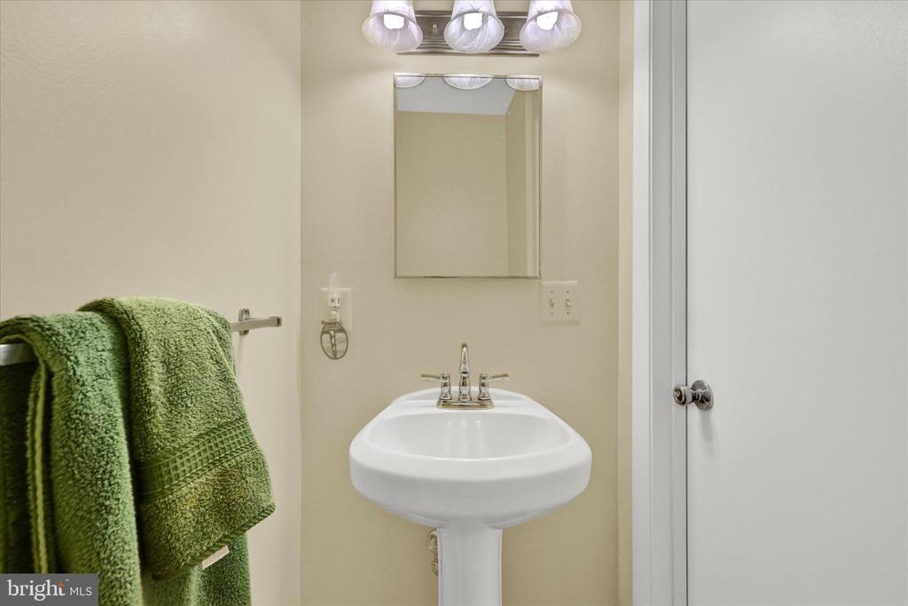 22 Borgia Ct