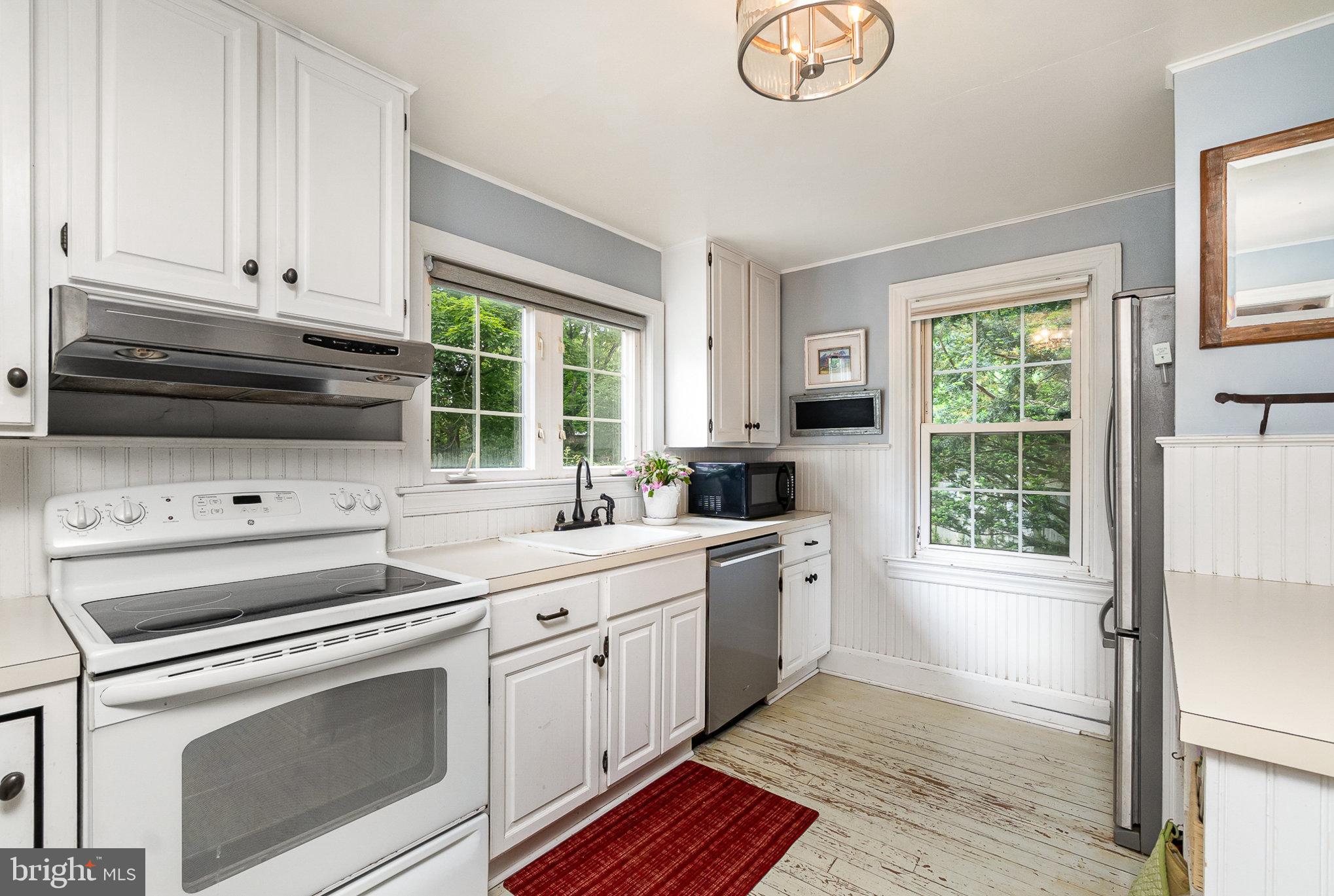 5229 Sweet Air Rd