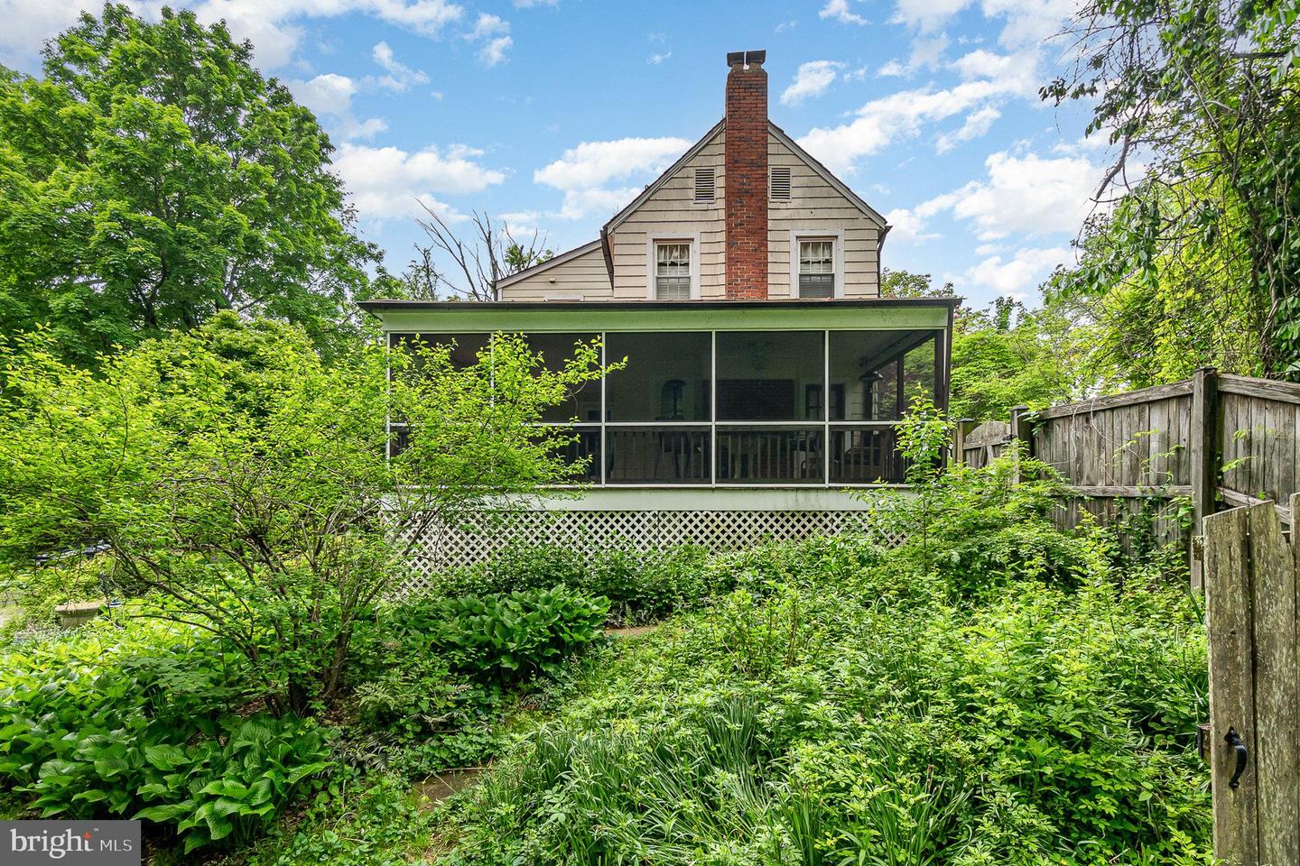 5229 Sweet Air Rd