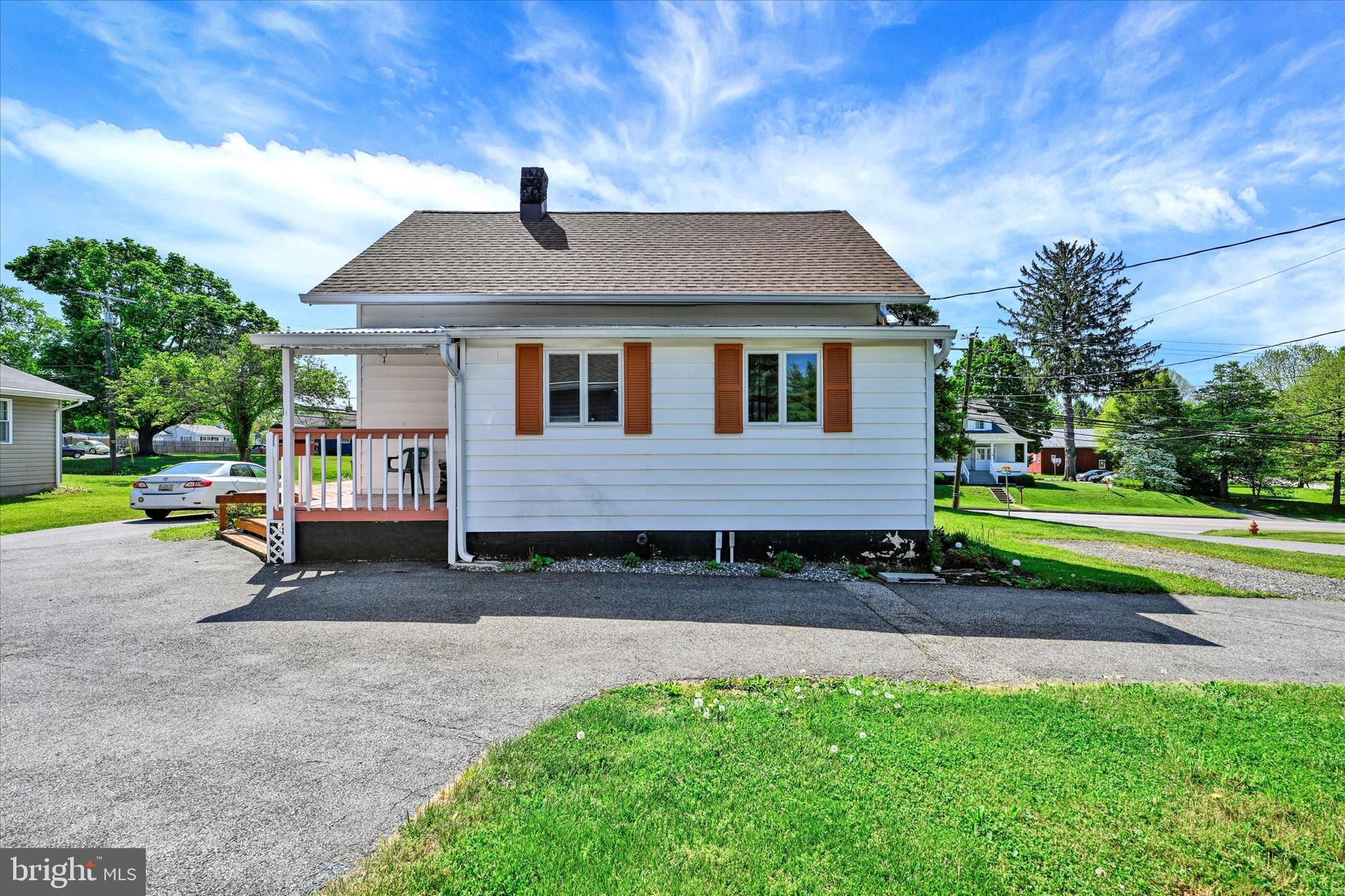 32 Berrymans Ln