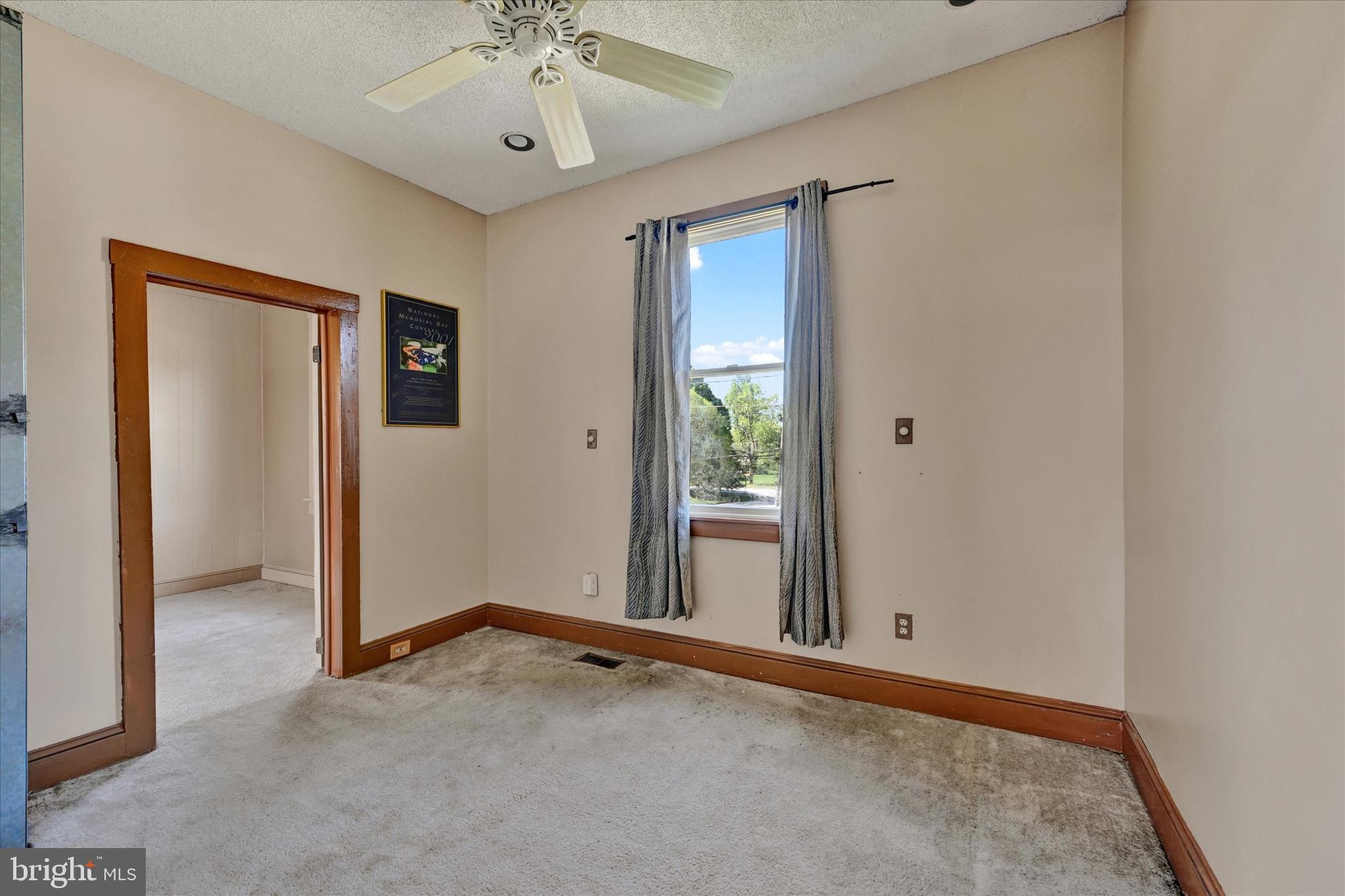 32 Berrymans Ln