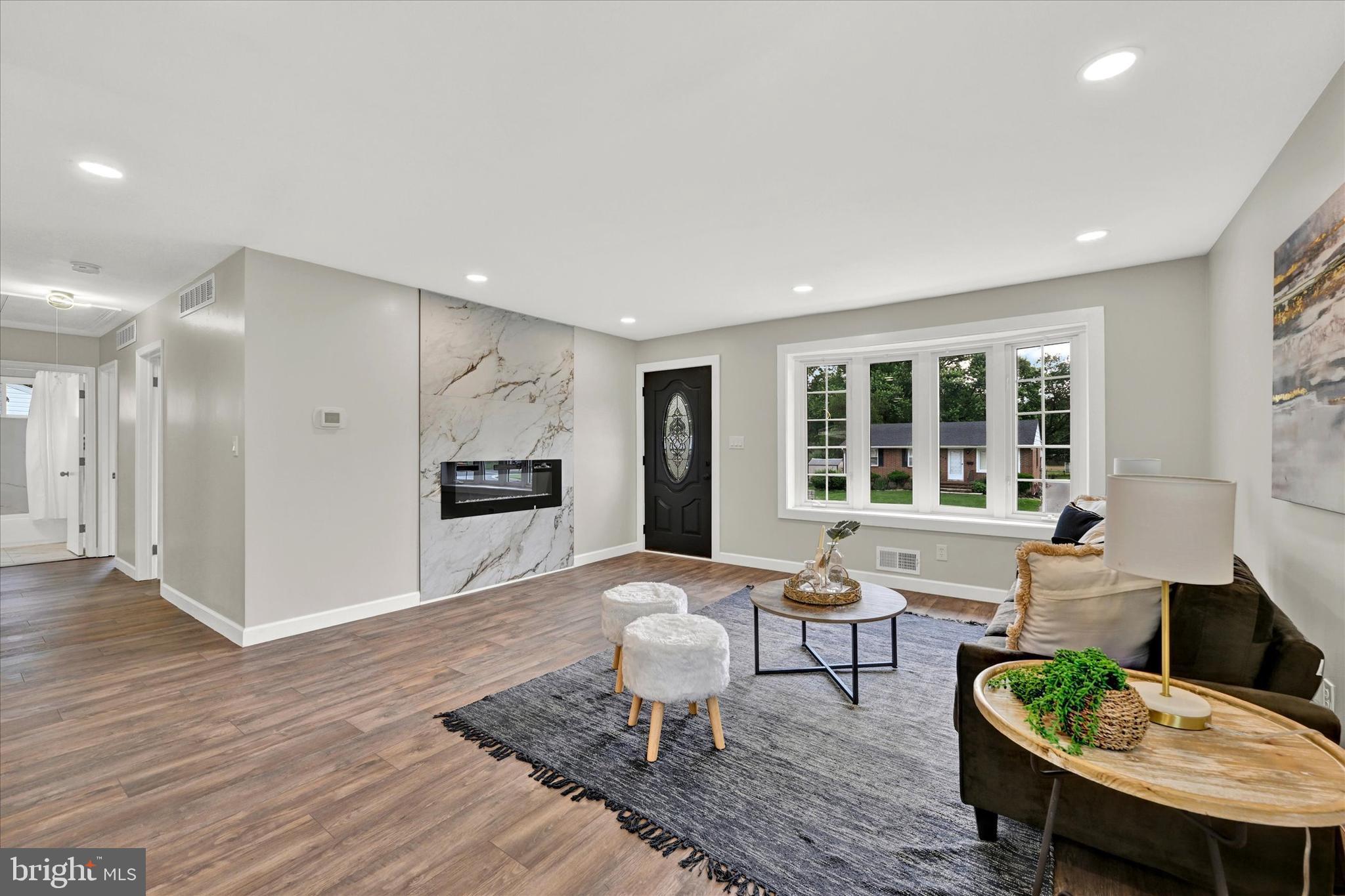 3802 Brenbrook Dr
