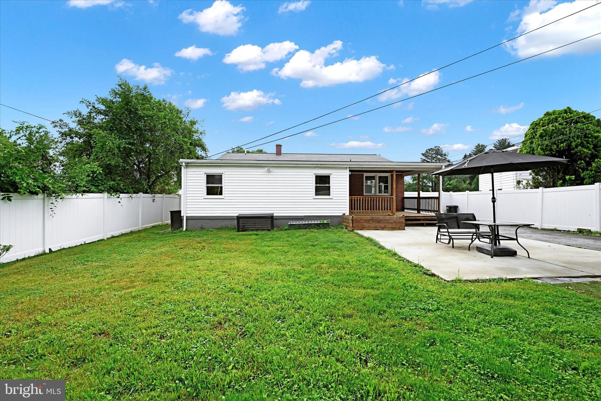 3802 Brenbrook Dr