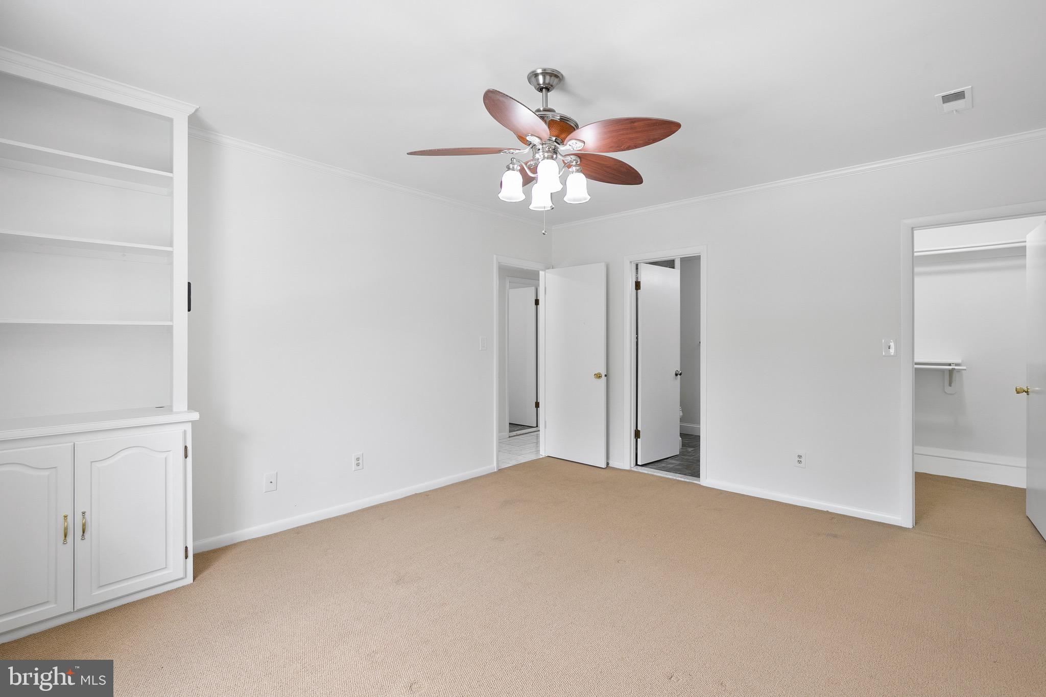 10 Stapleton Ct #202