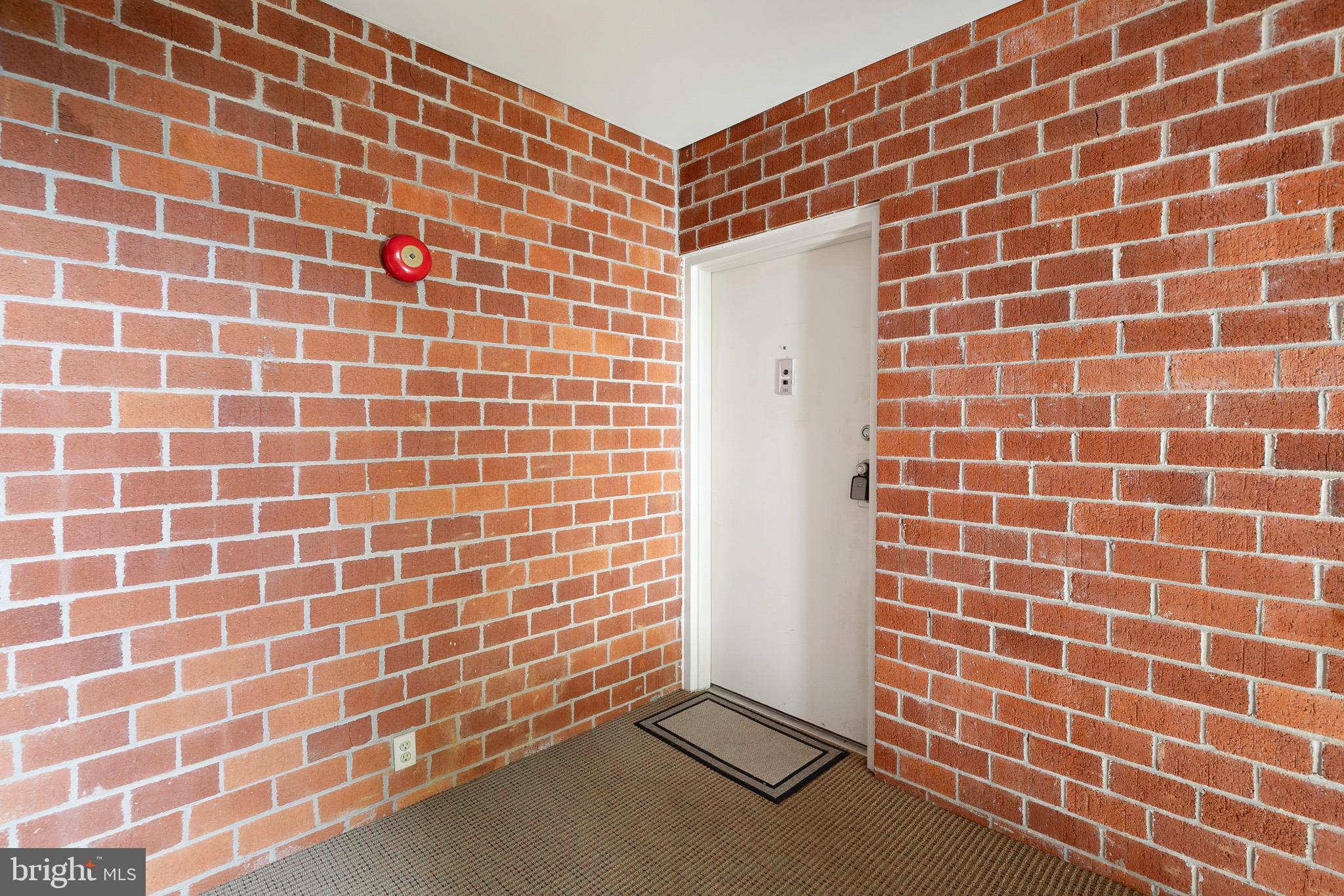 10 Stapleton Ct #202