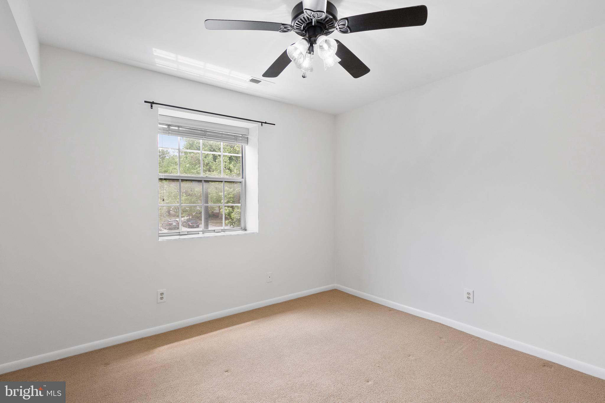 10 Stapleton Ct #202