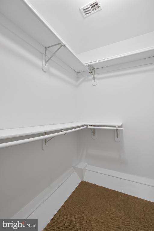 10 Stapleton Ct #202