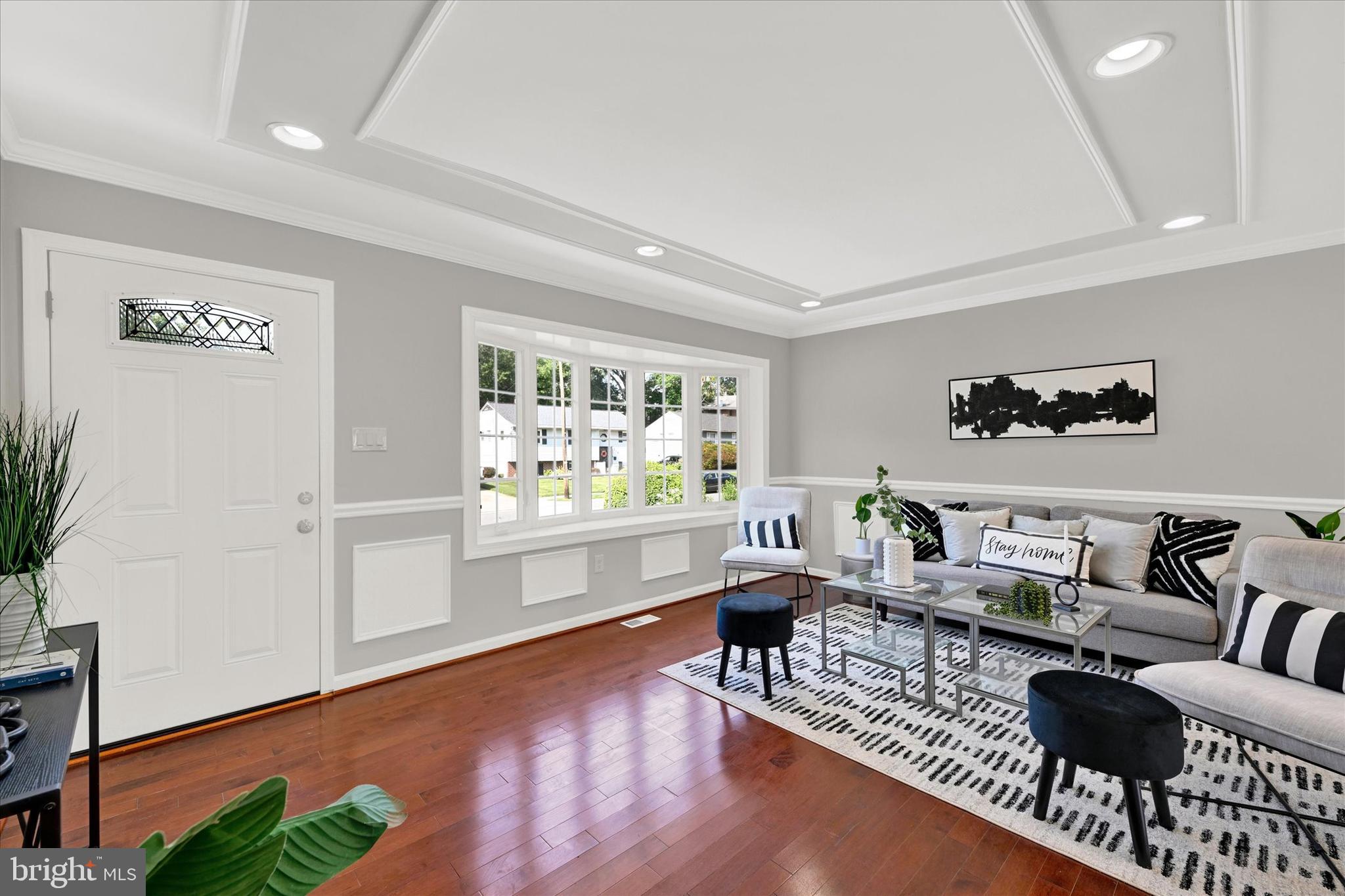 222 Candytuft Rd