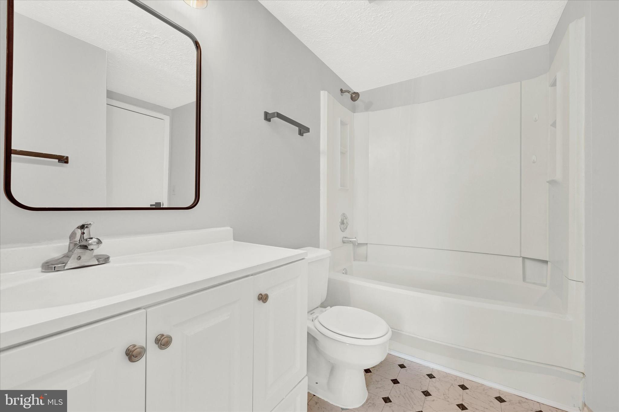 44 Stillwood Cir