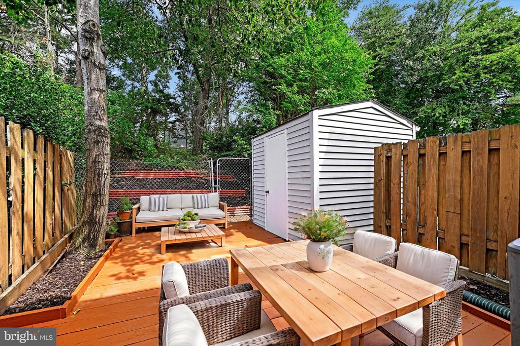 44 Stillwood Cir