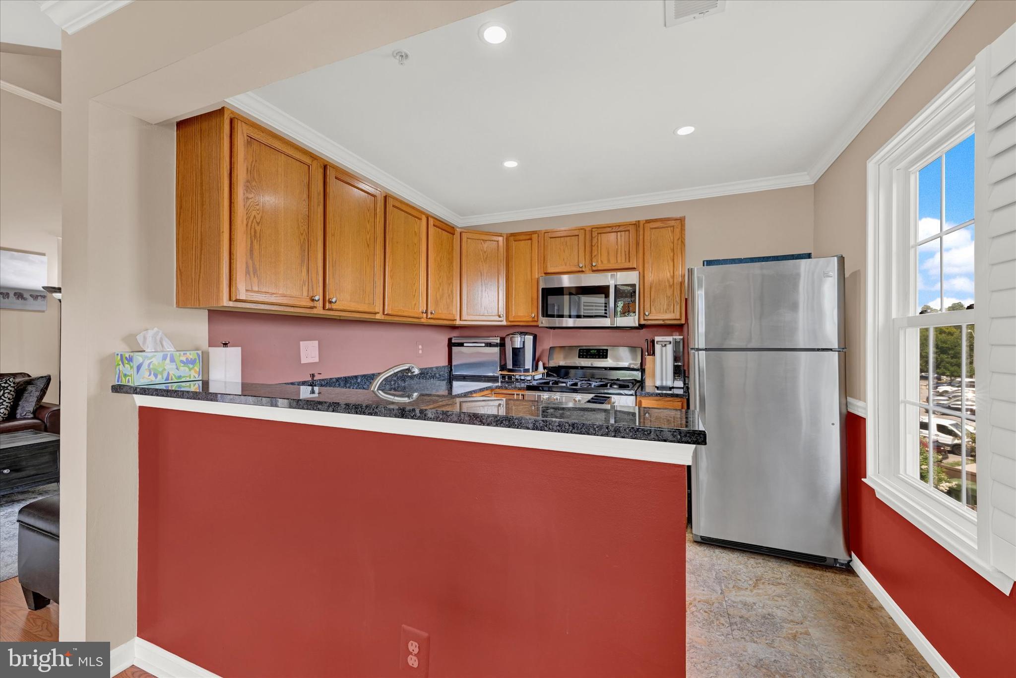 8805 Stone Ridge Cir #302