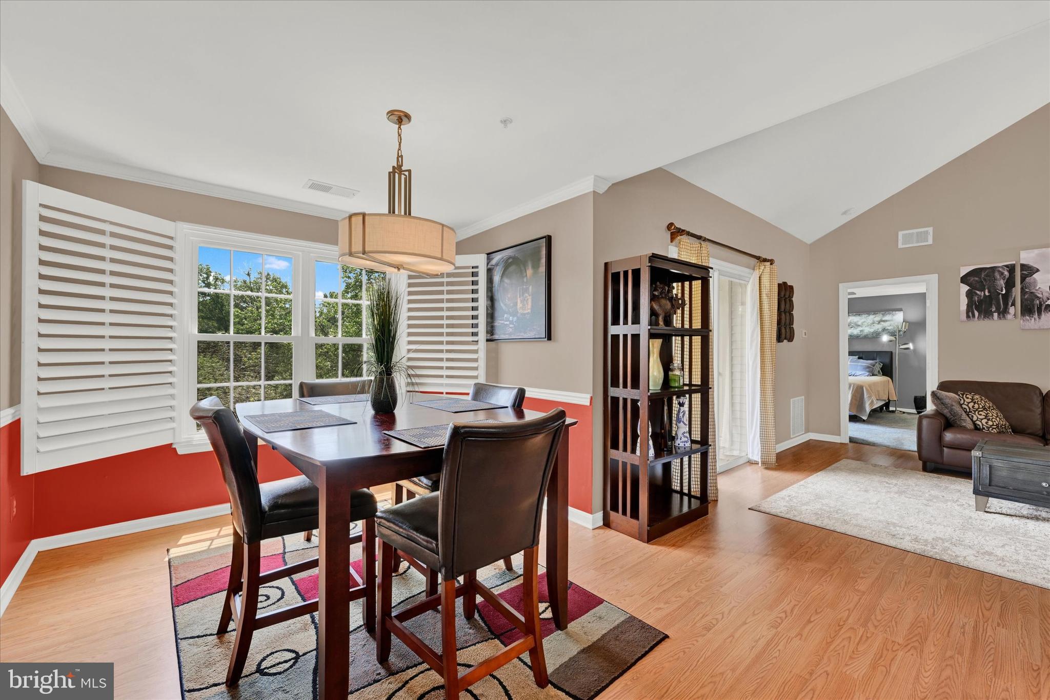 8805 Stone Ridge Cir #302