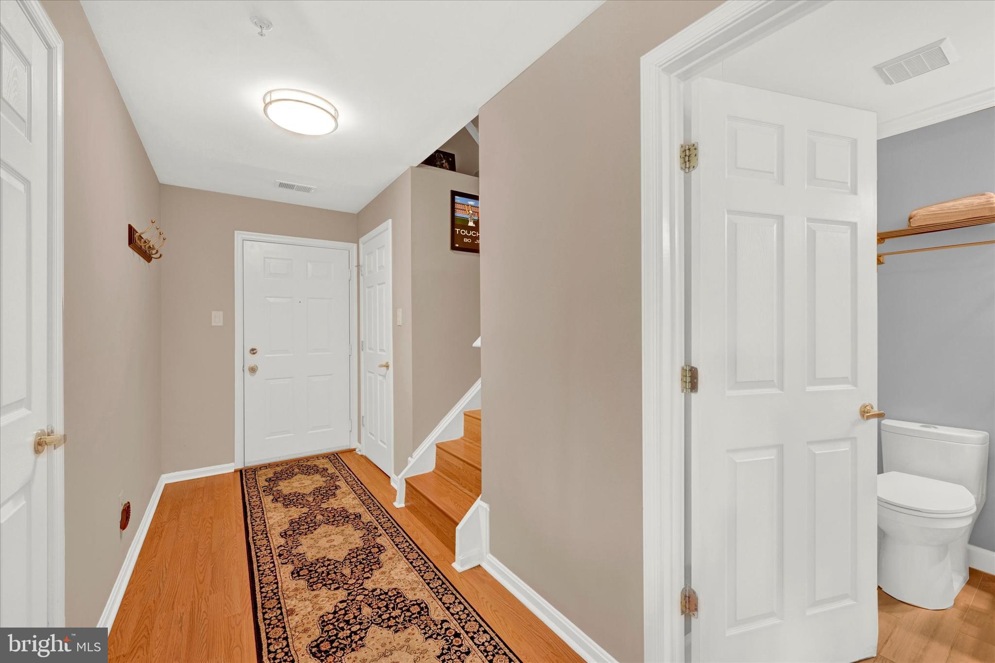 8805 Stone Ridge Cir #302