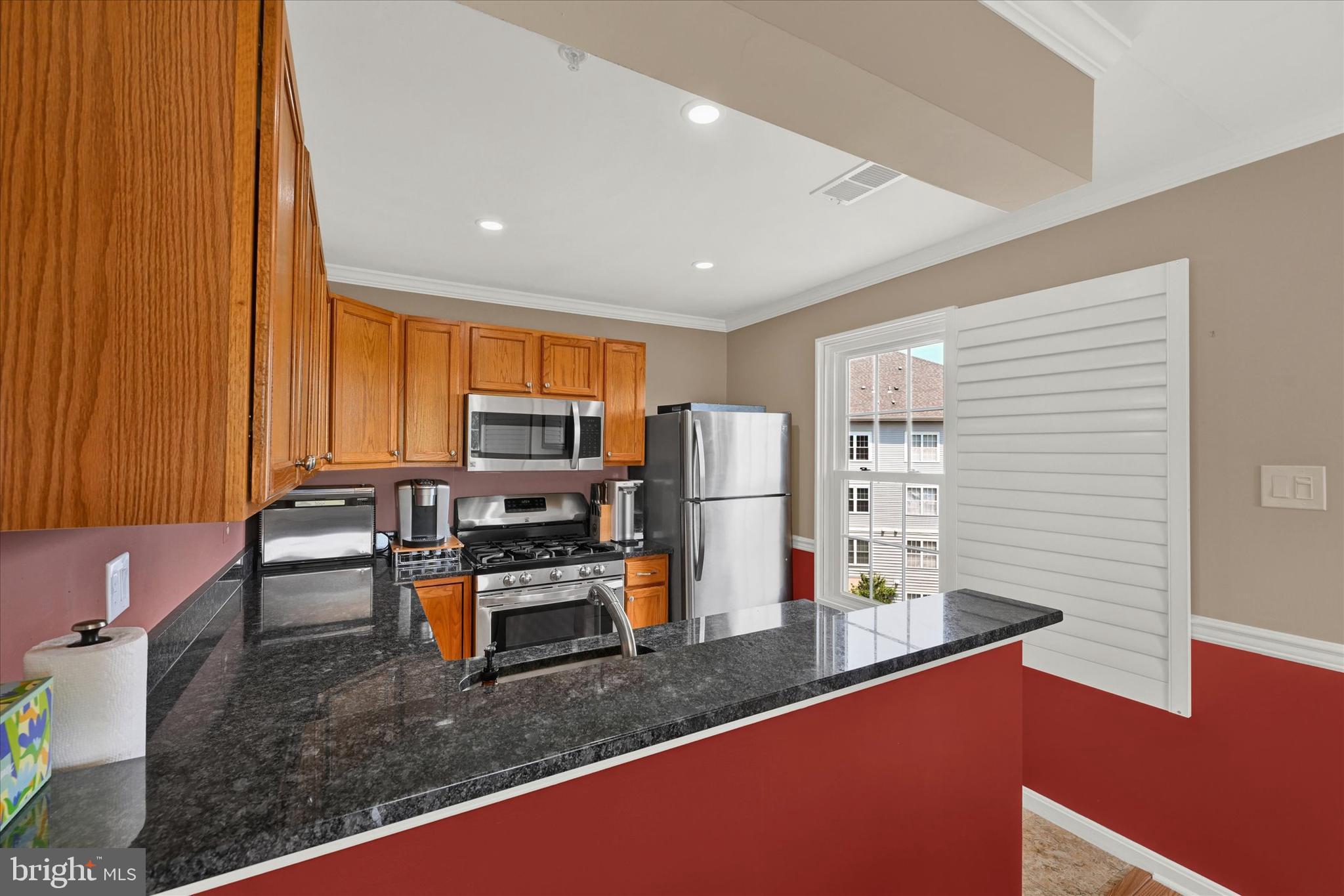 8805 Stone Ridge Cir #302