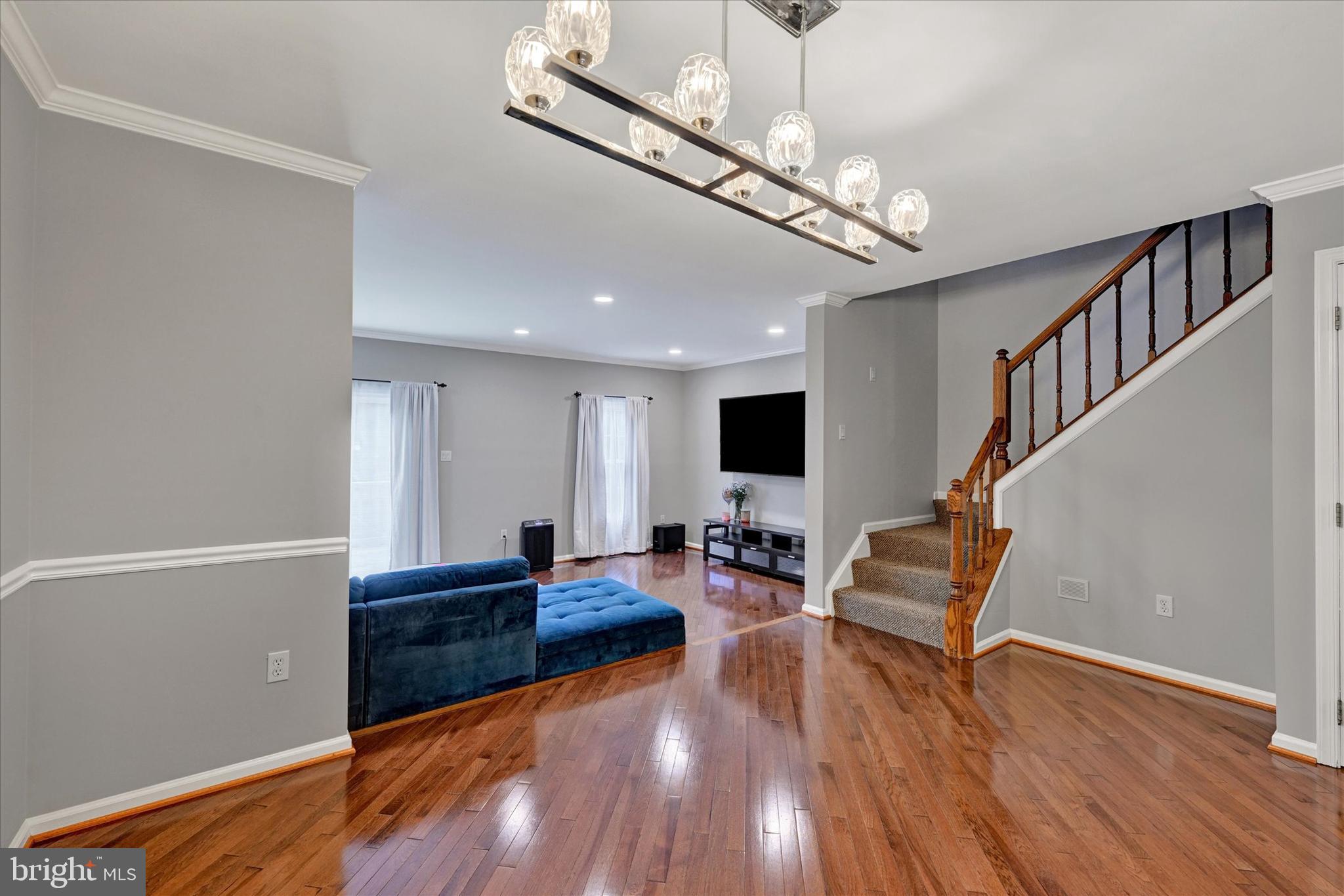 3 Preakness Ct