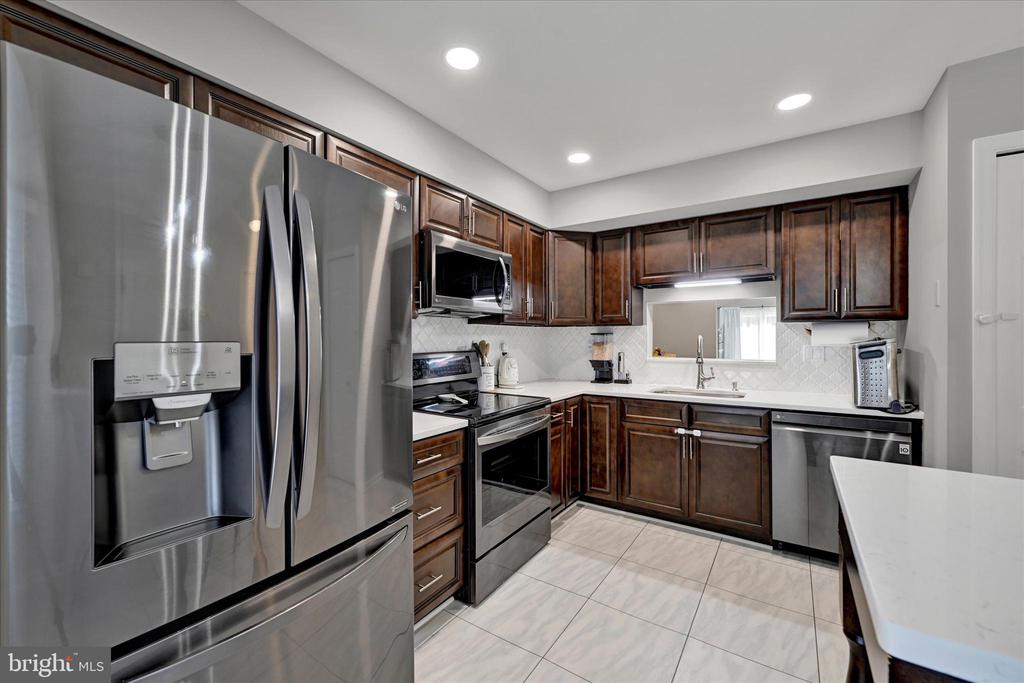 3 Preakness Ct