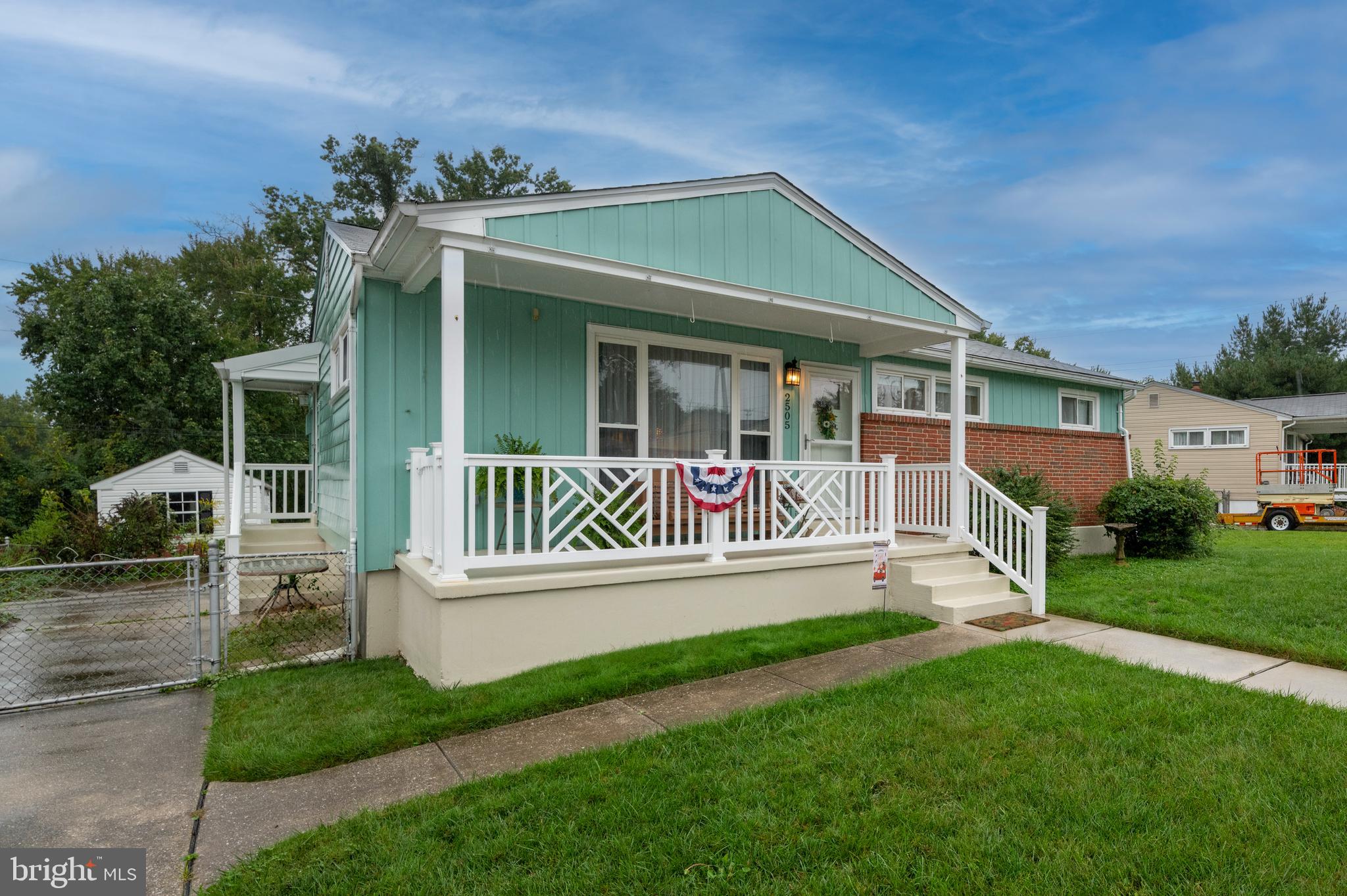 2505 Harwood Rd
