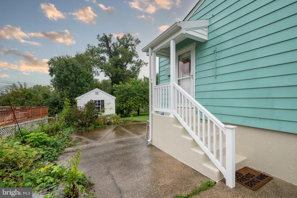 2505 Harwood Rd